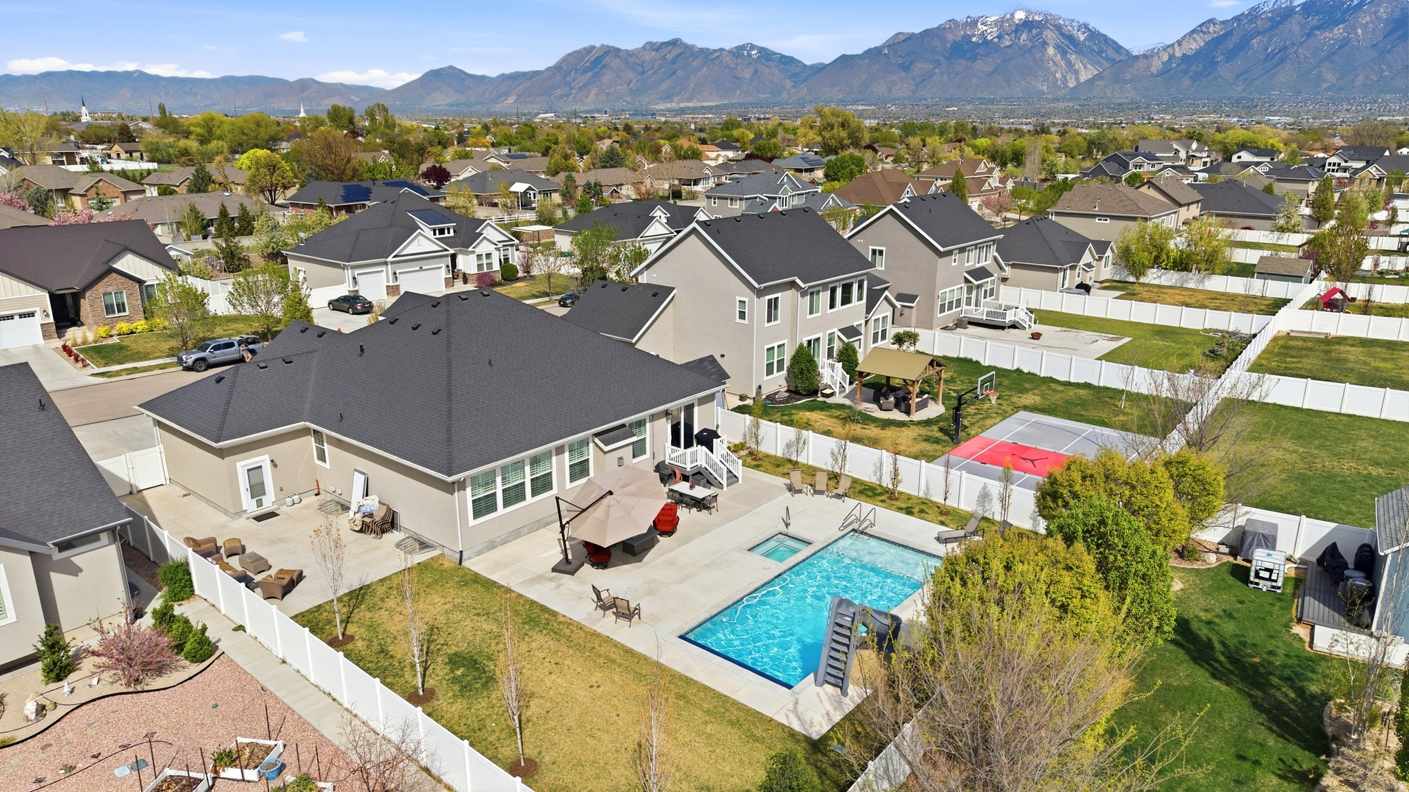 2557 W MIDAS SIDE WAY