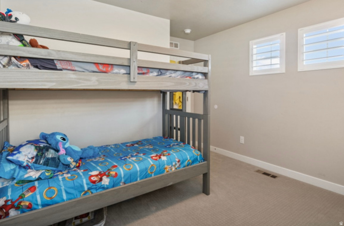 1295 E GRANITE PEAK RD