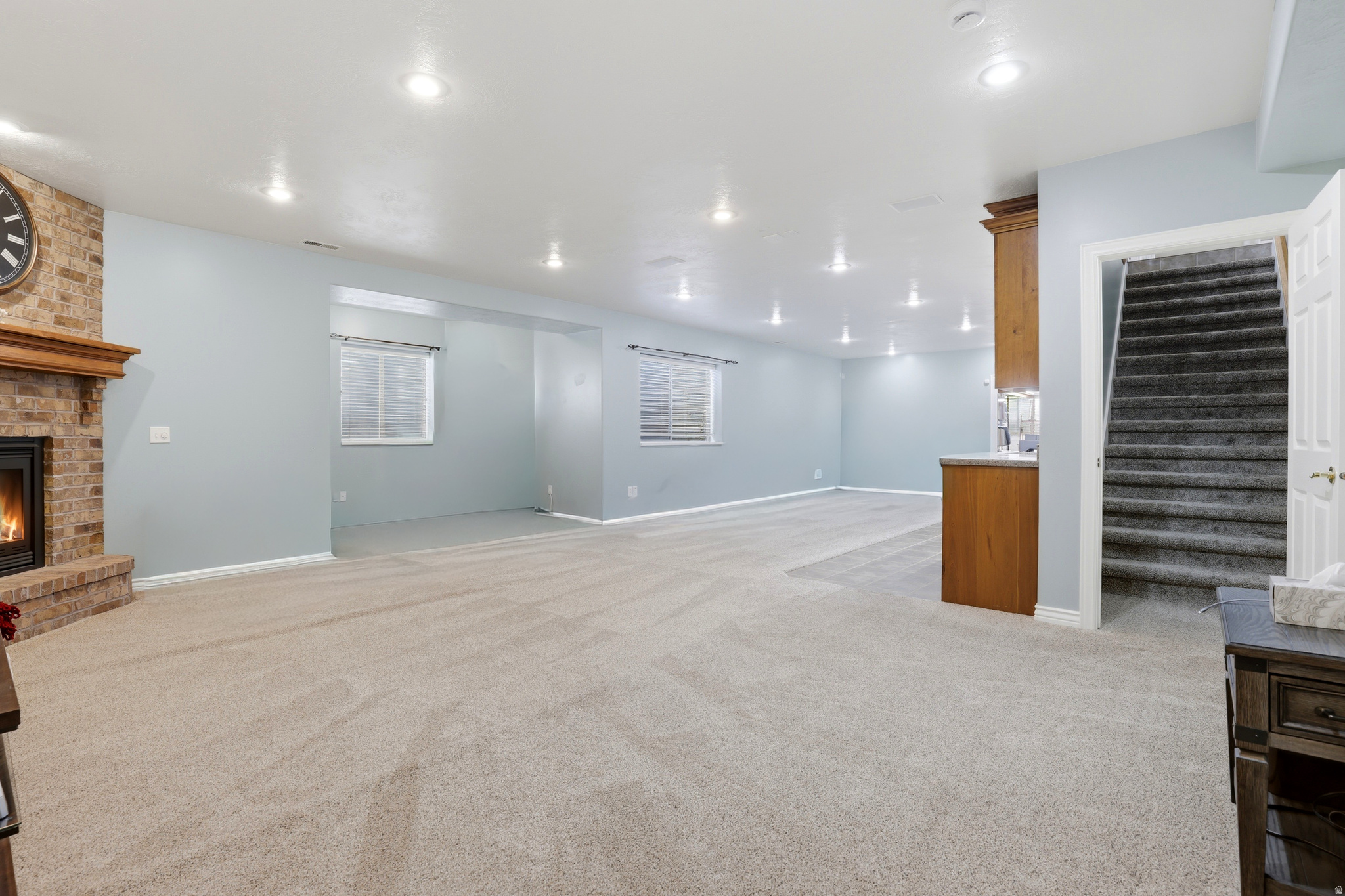 1274 W CHAPEL RIDGE DR