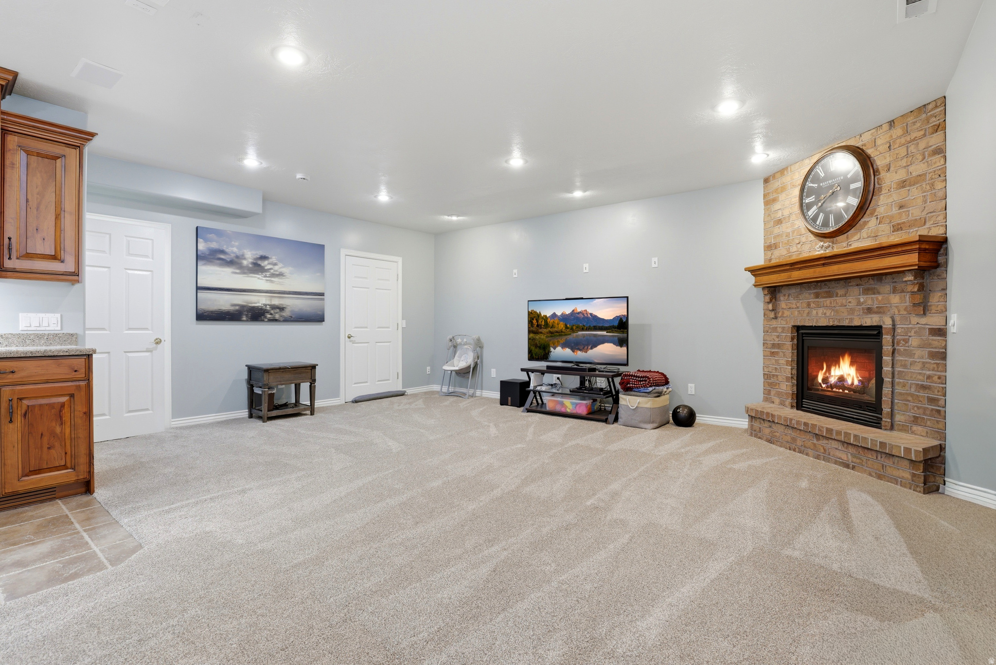 1274 W CHAPEL RIDGE DR