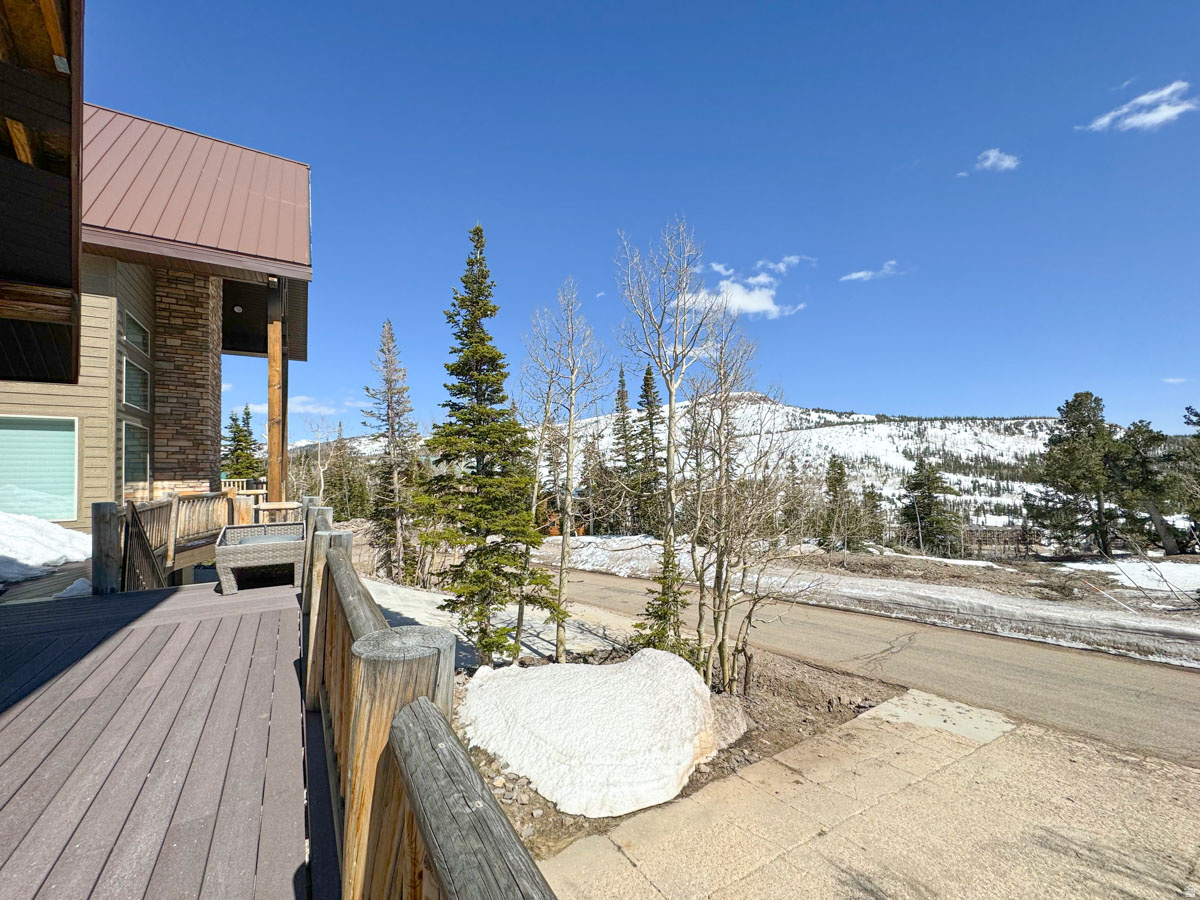 382 W RIDGE VIEW ST #8 & 9