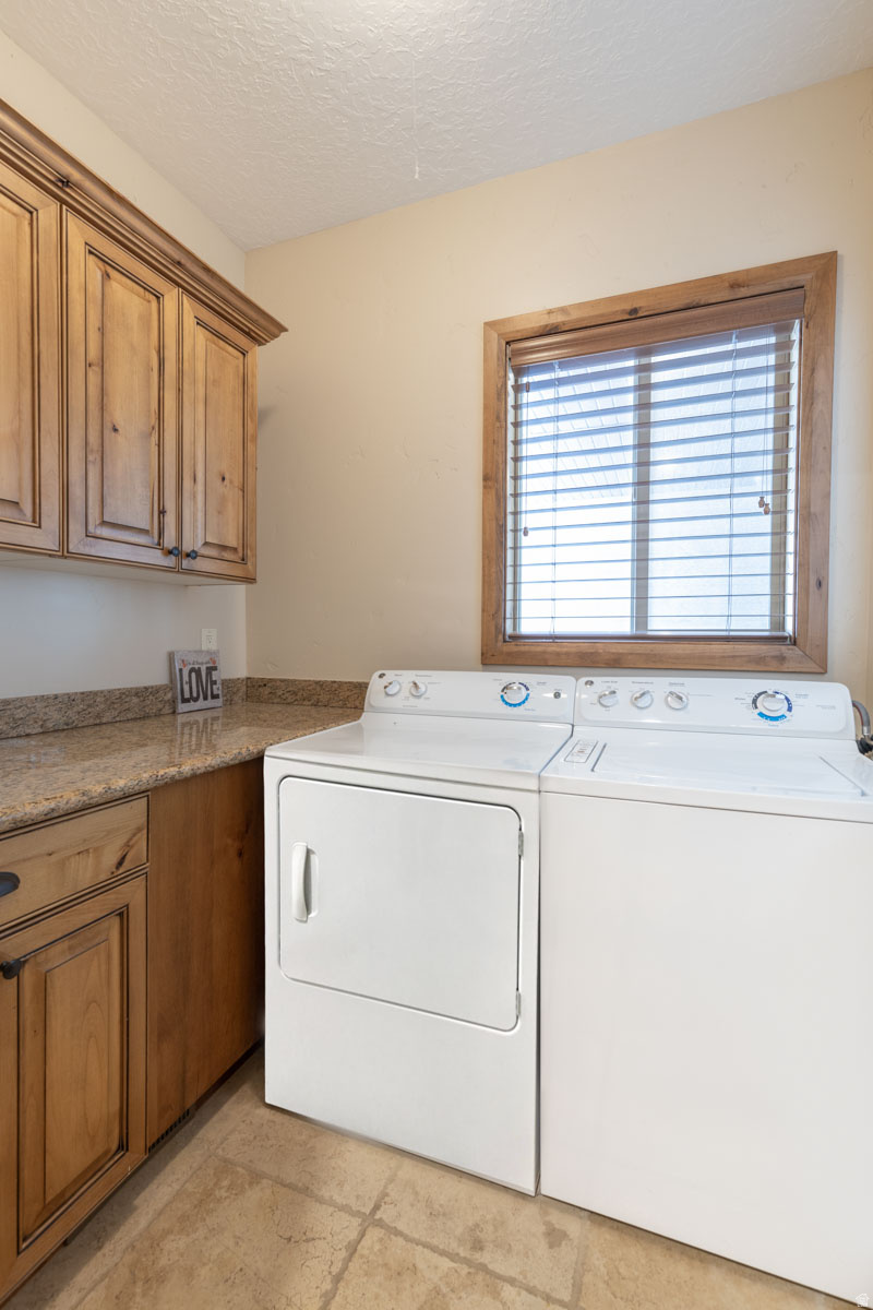 382 W RIDGE VIEW ST #8 & 9