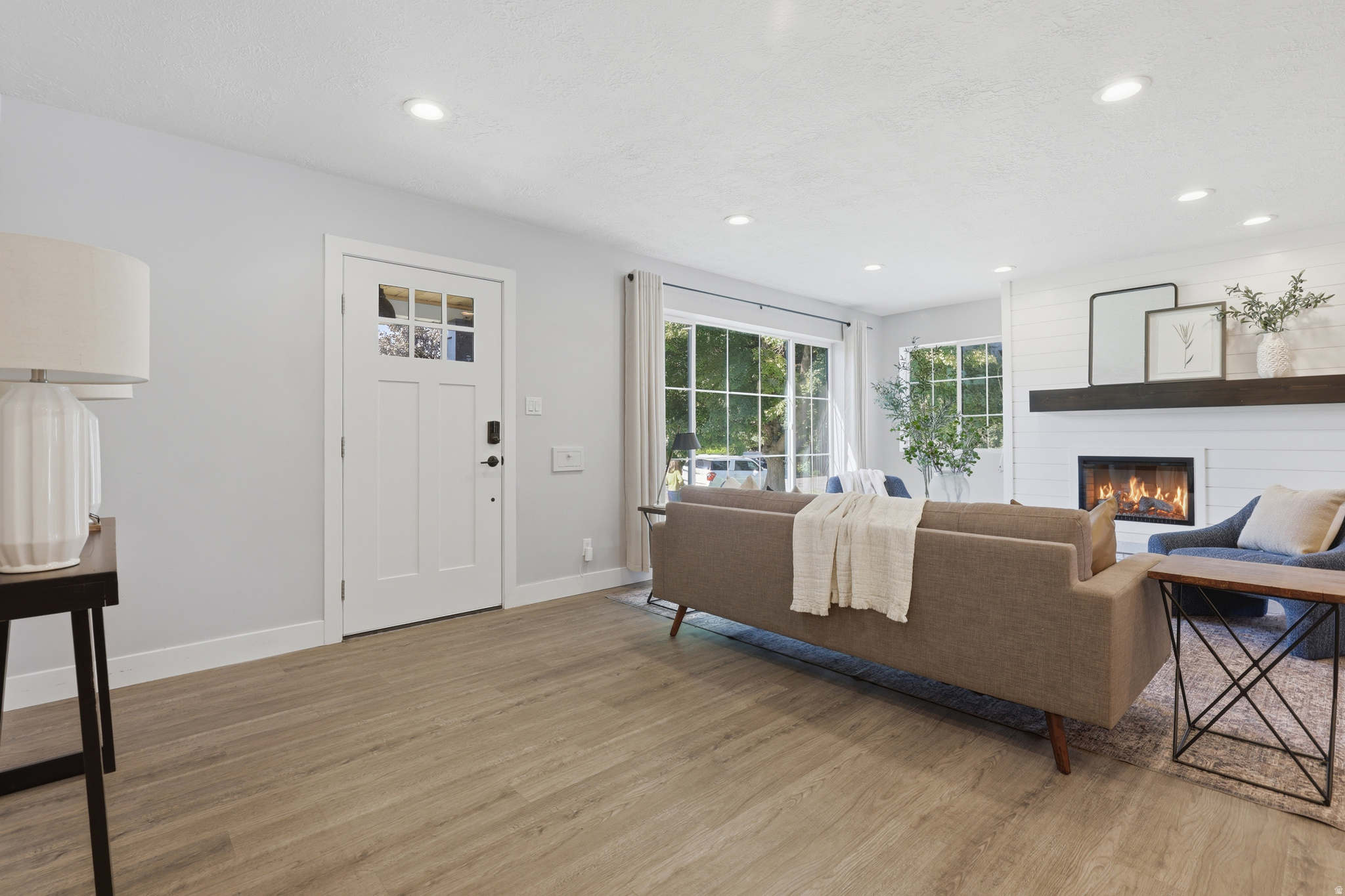 2185 E BENDAMERE CIR