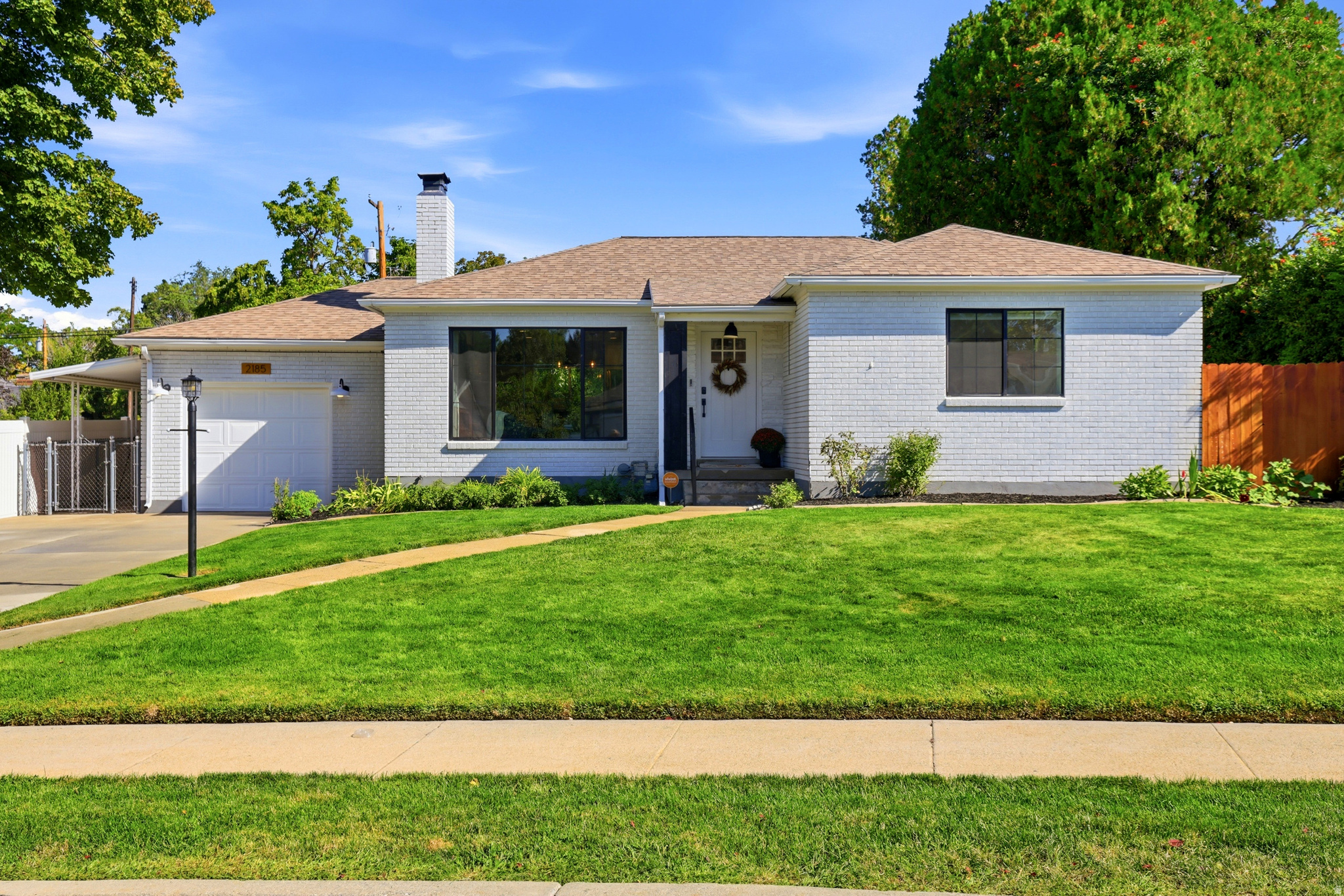 2185 E BENDAMERE CIR