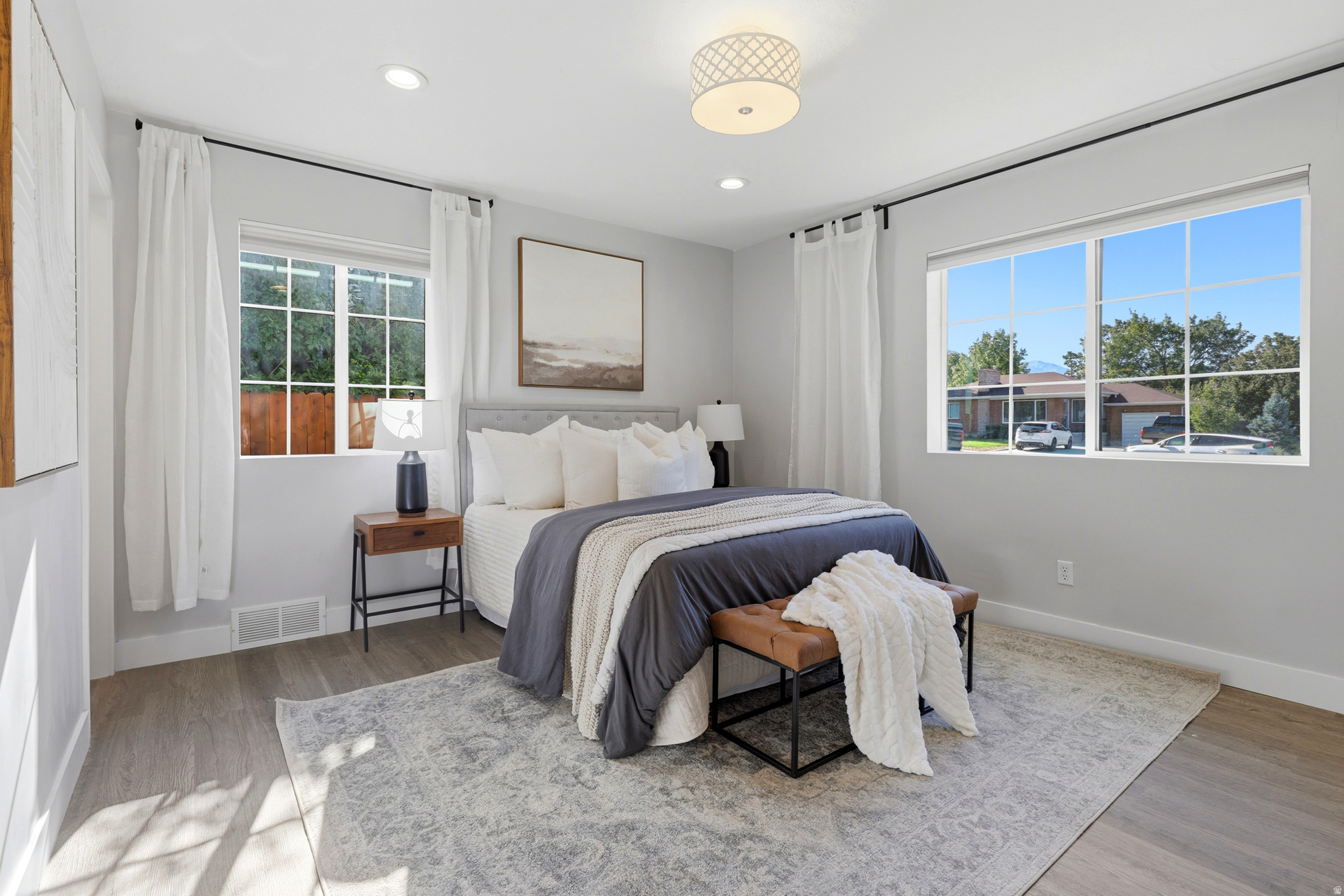 2185 E BENDAMERE CIR