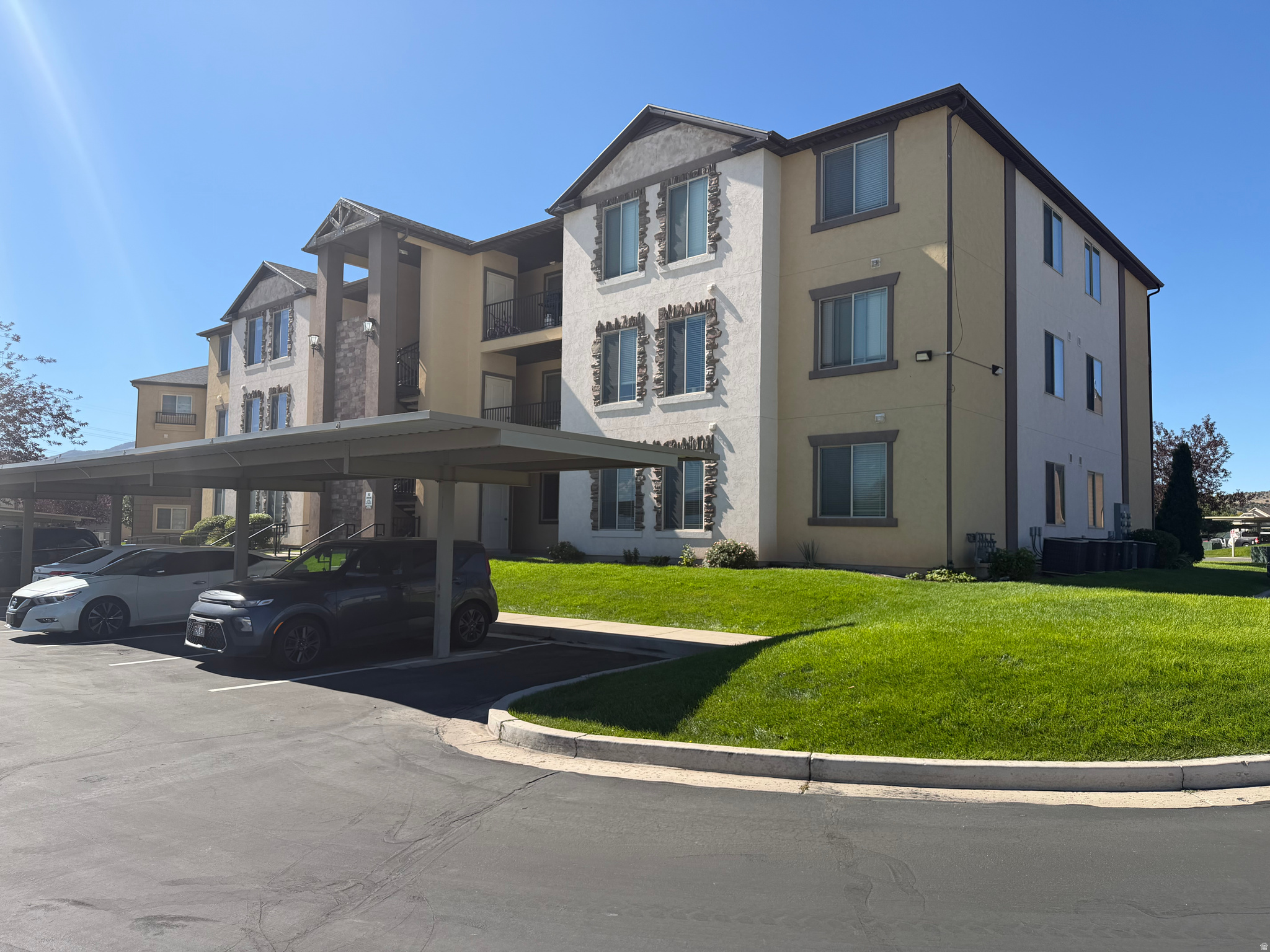 3618 E CLEAR ROCK RD ##2