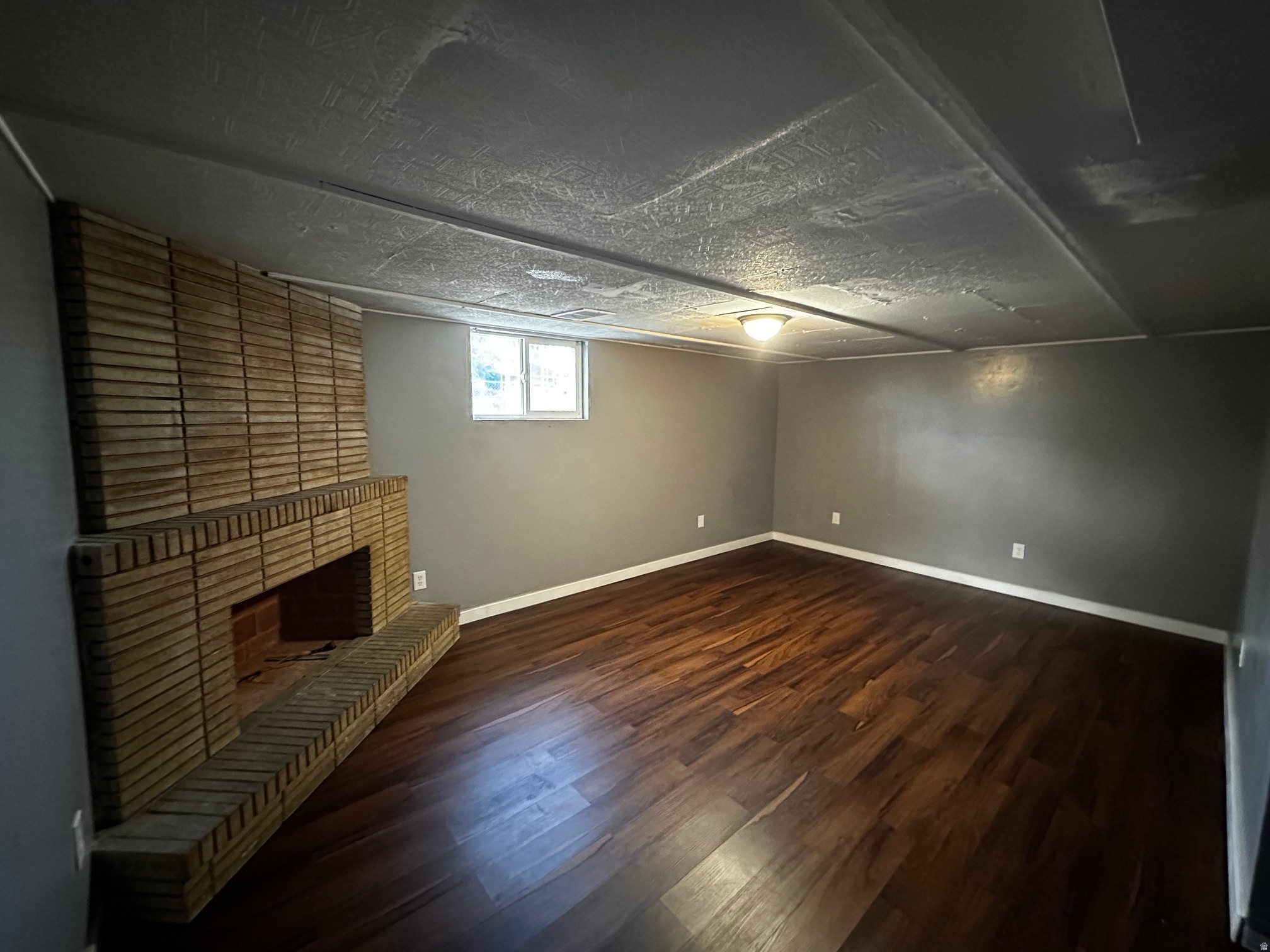 89 W MALVERN AVE
