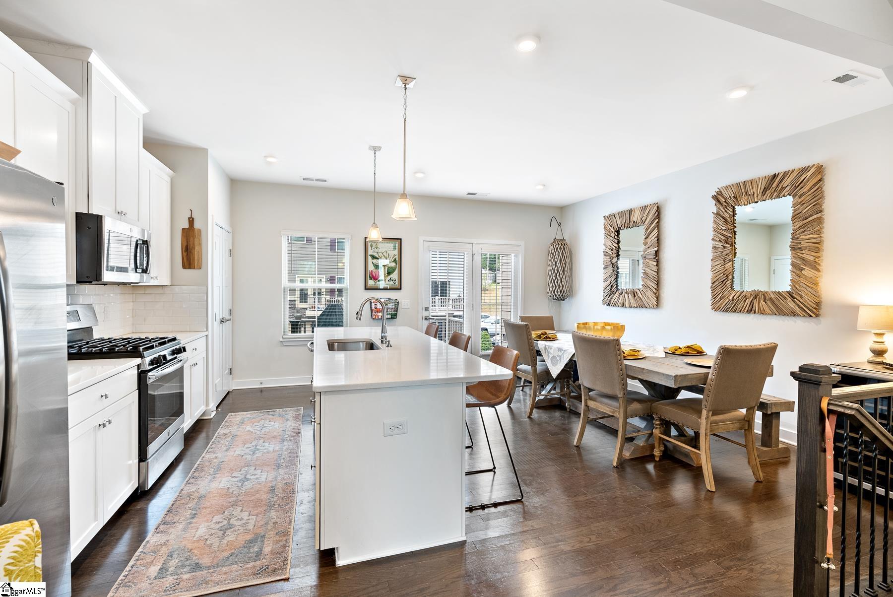 33 Itasca Drive
