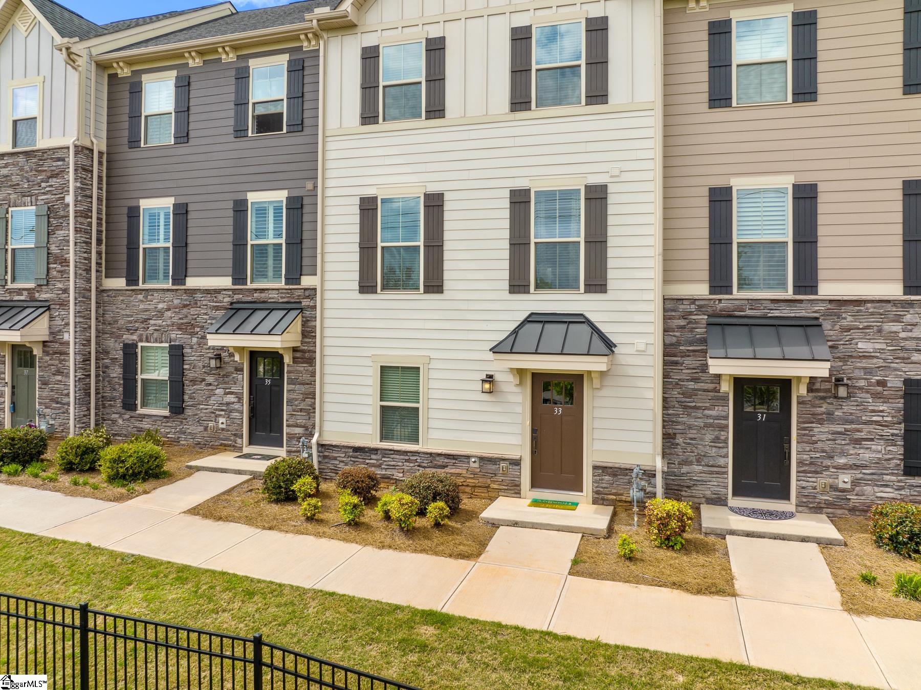 33 Itasca Drive