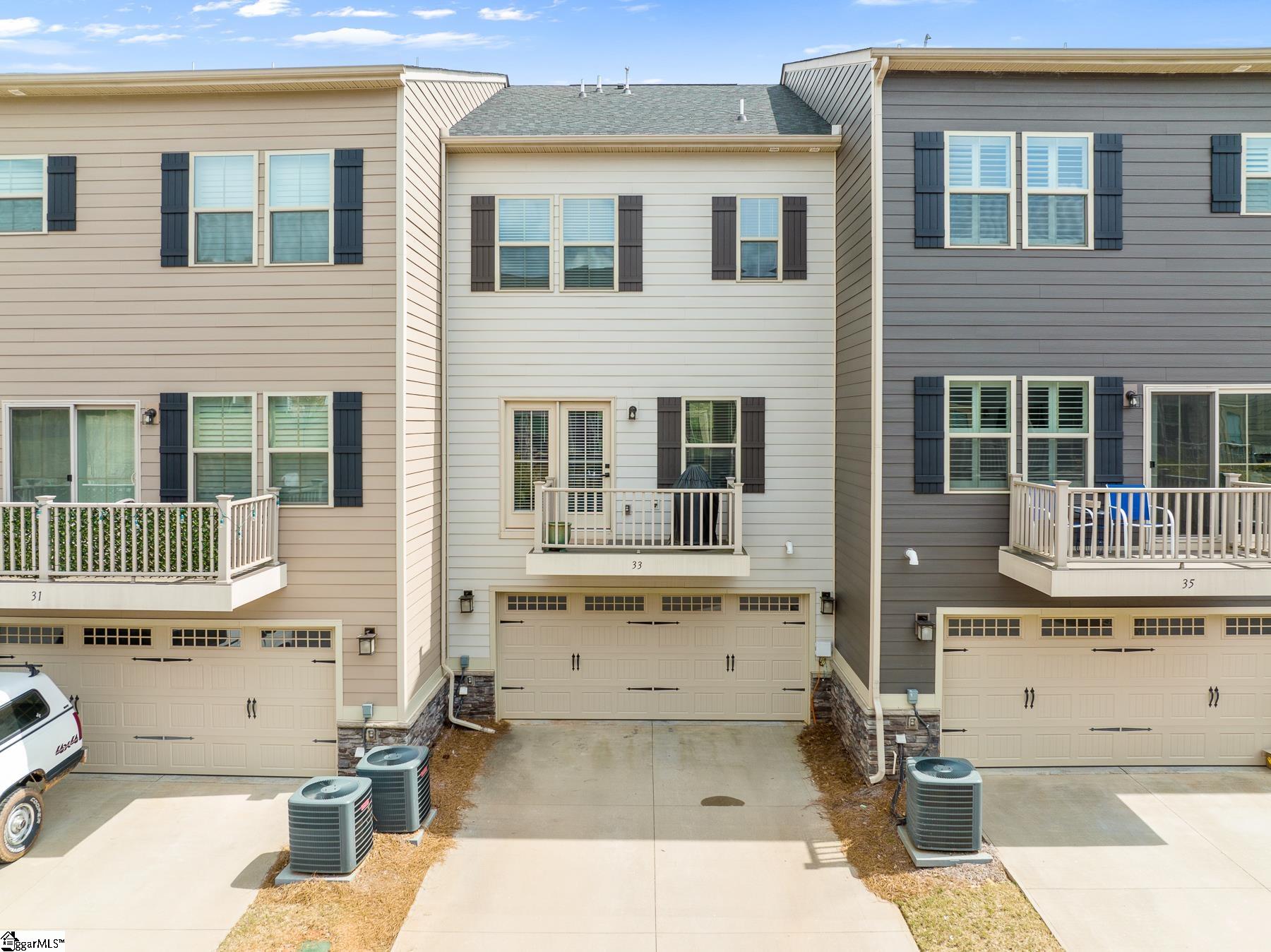 33 Itasca Drive