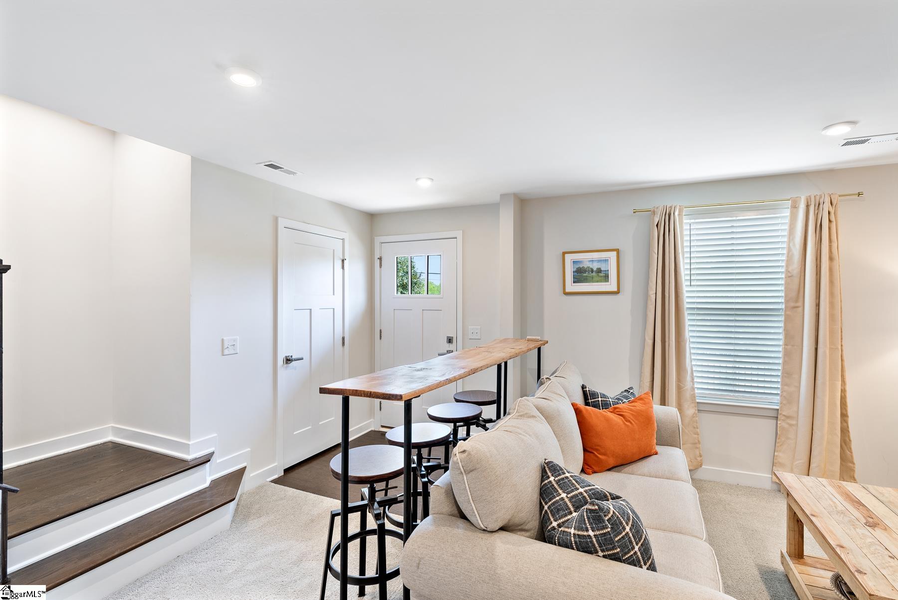33 Itasca Drive