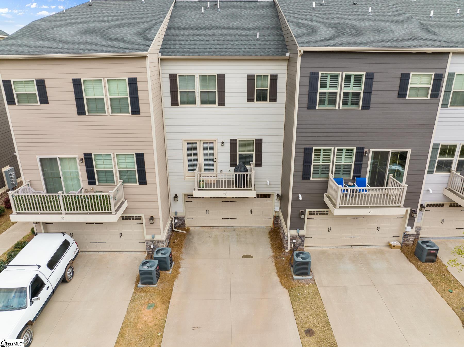 33 Itasca Drive