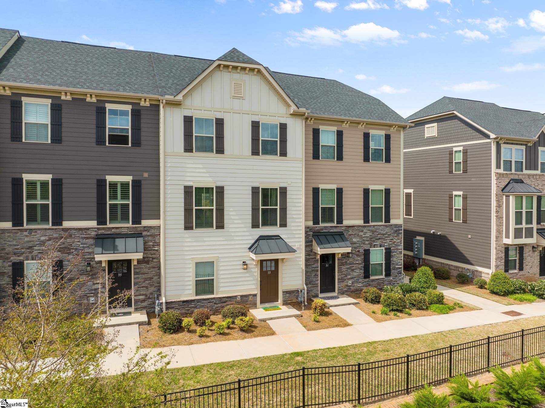 33 Itasca Drive