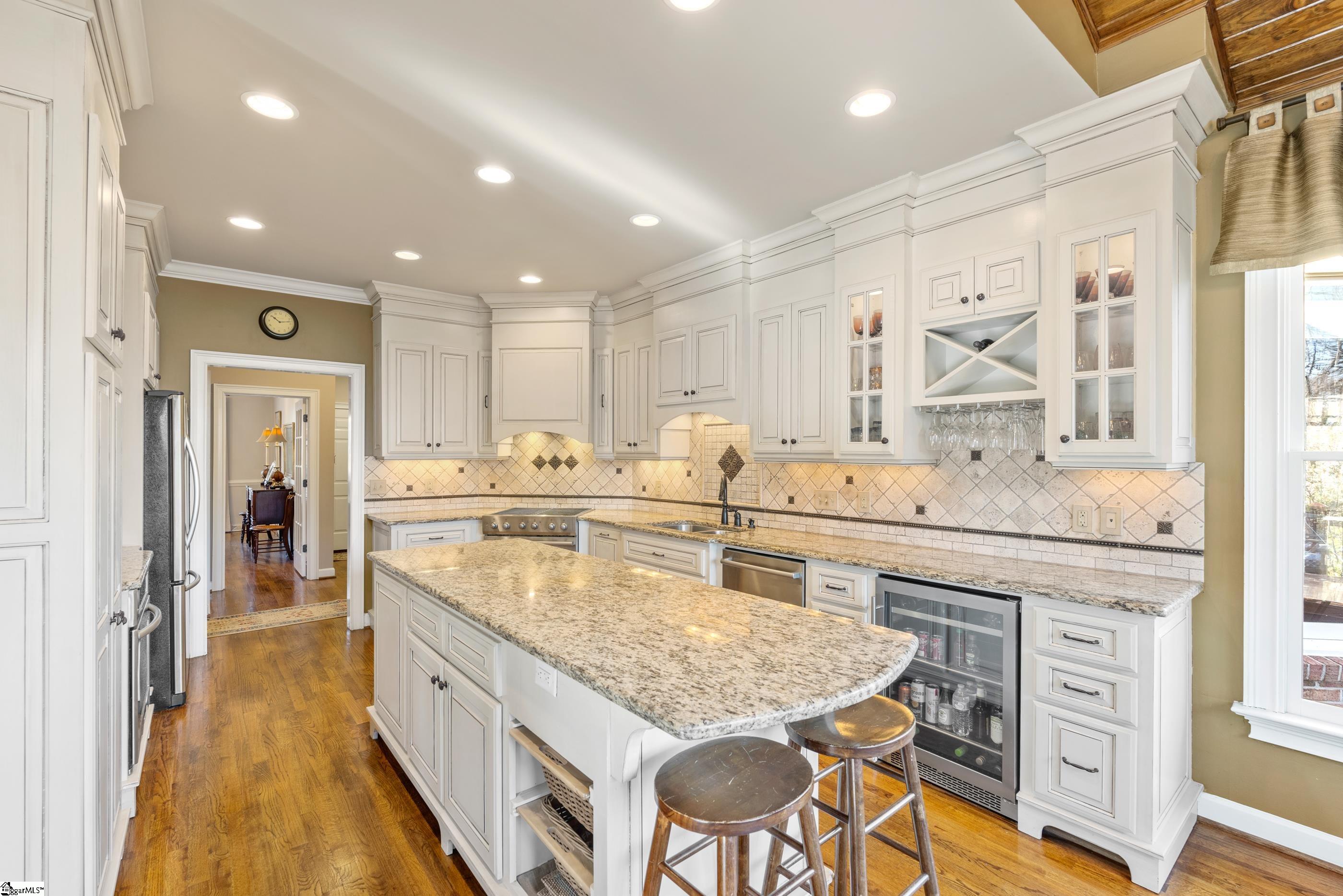 8 Laurel Oak Trail