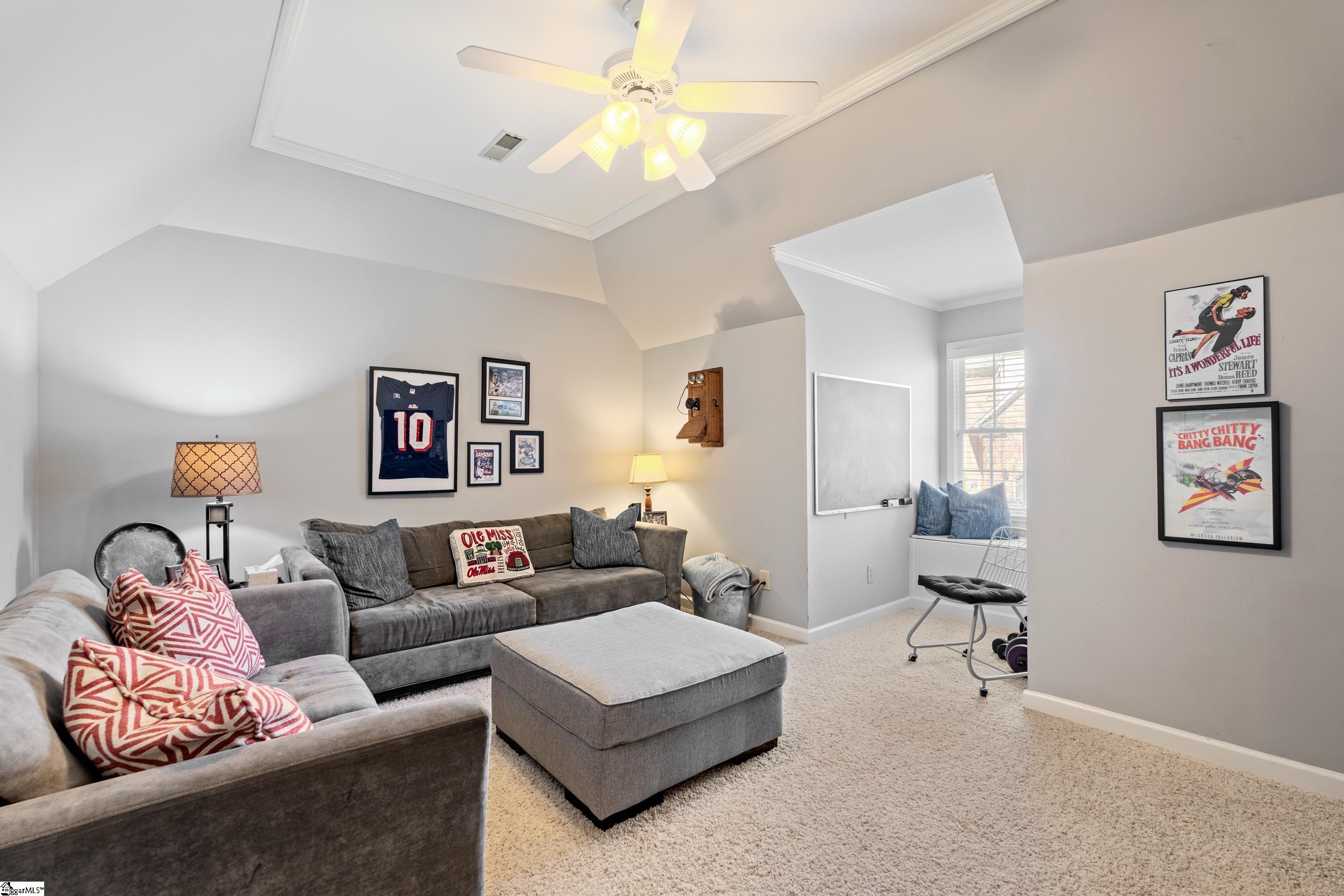 8 Laurel Oak Trail