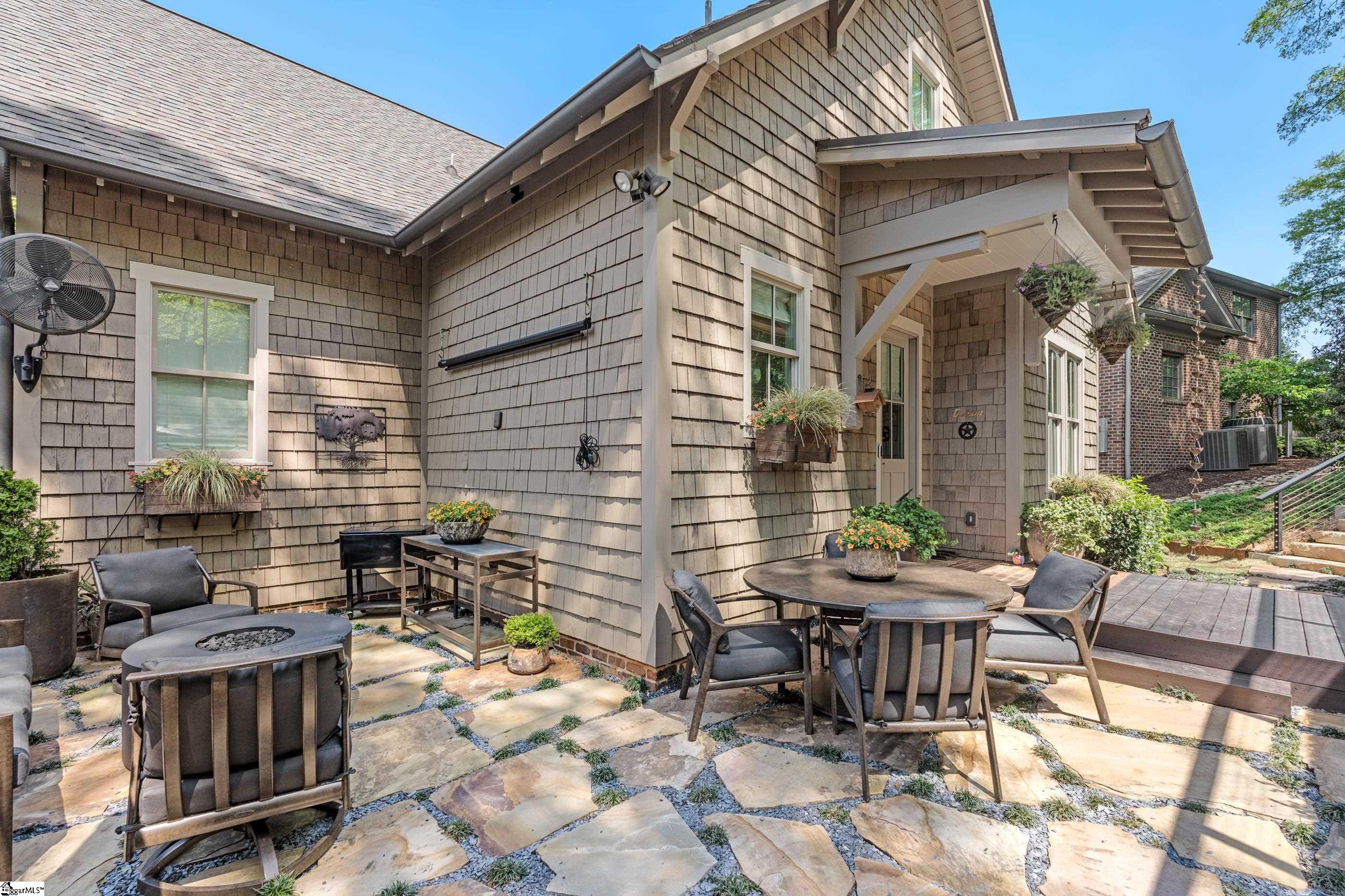 7 Hindman Drive