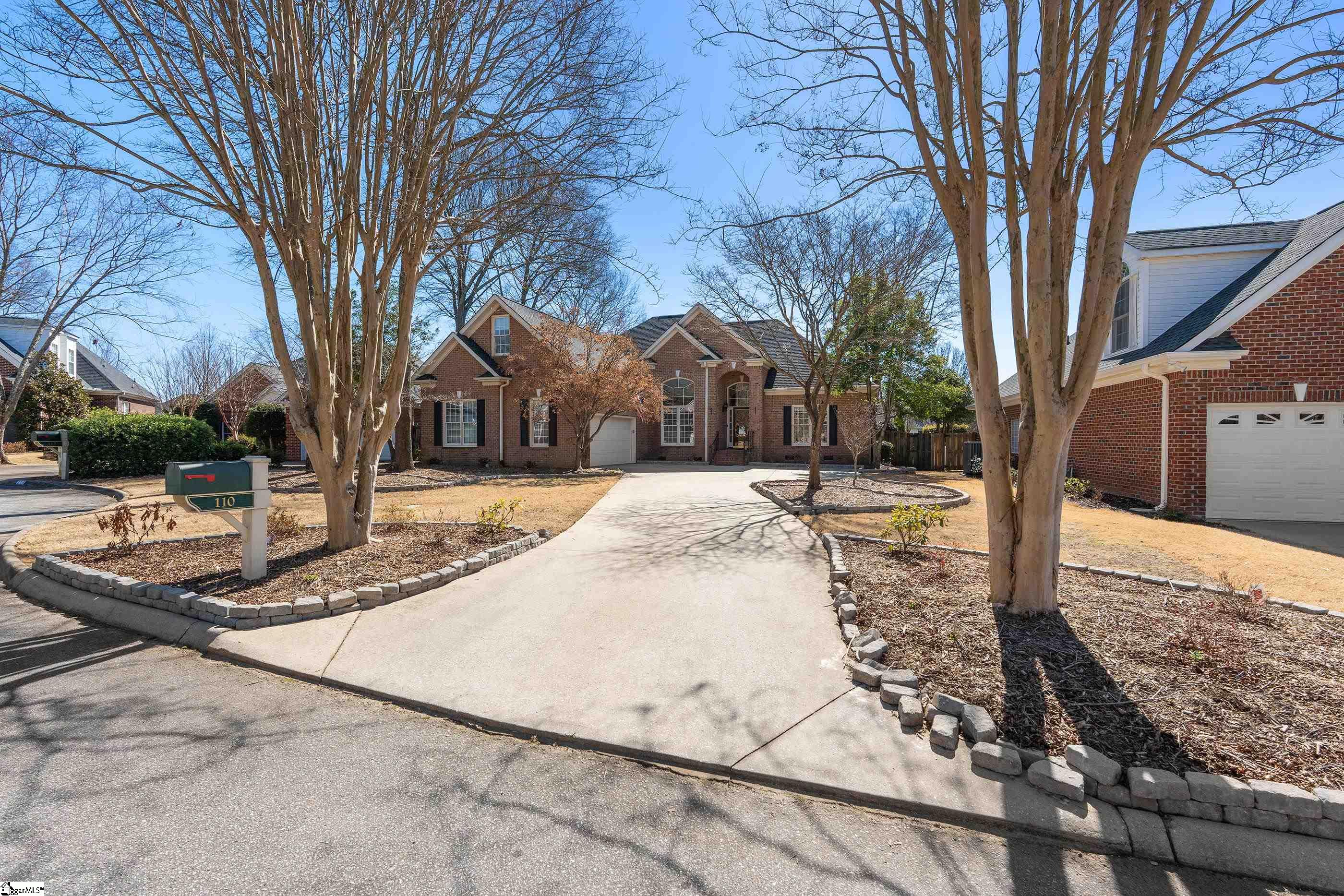 110 Clairewood Court