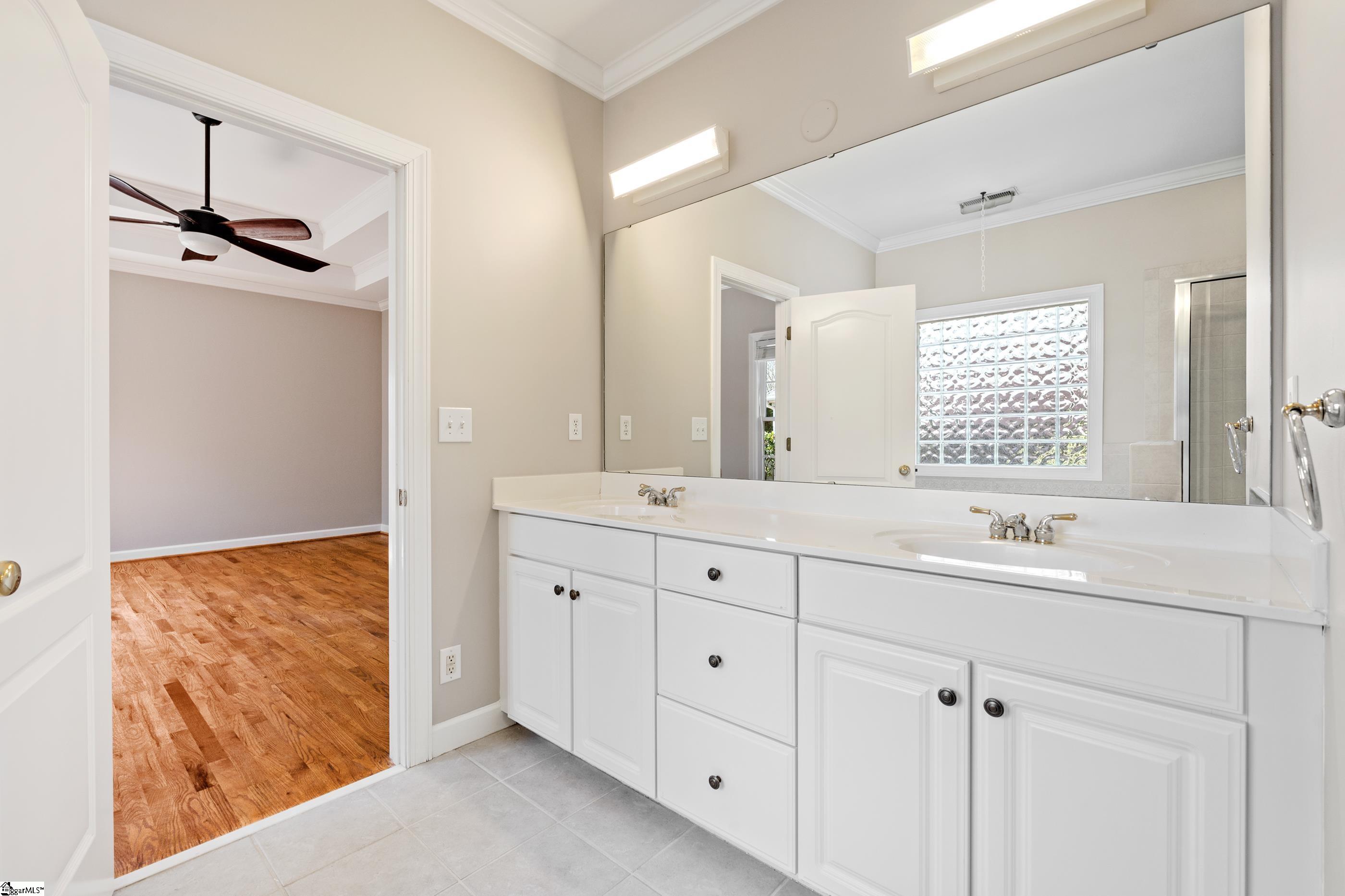 110 Clairewood Court