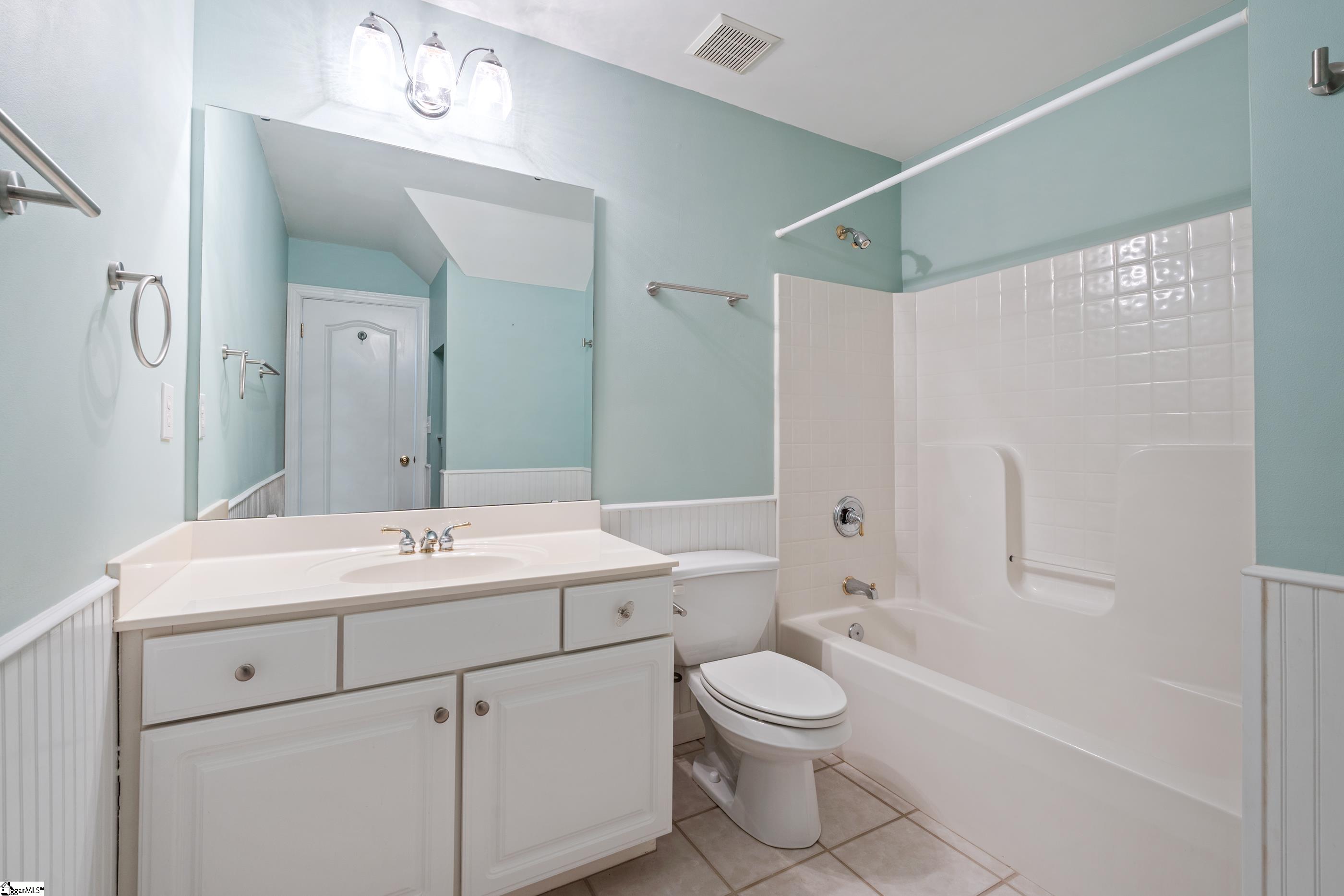 110 Clairewood Court