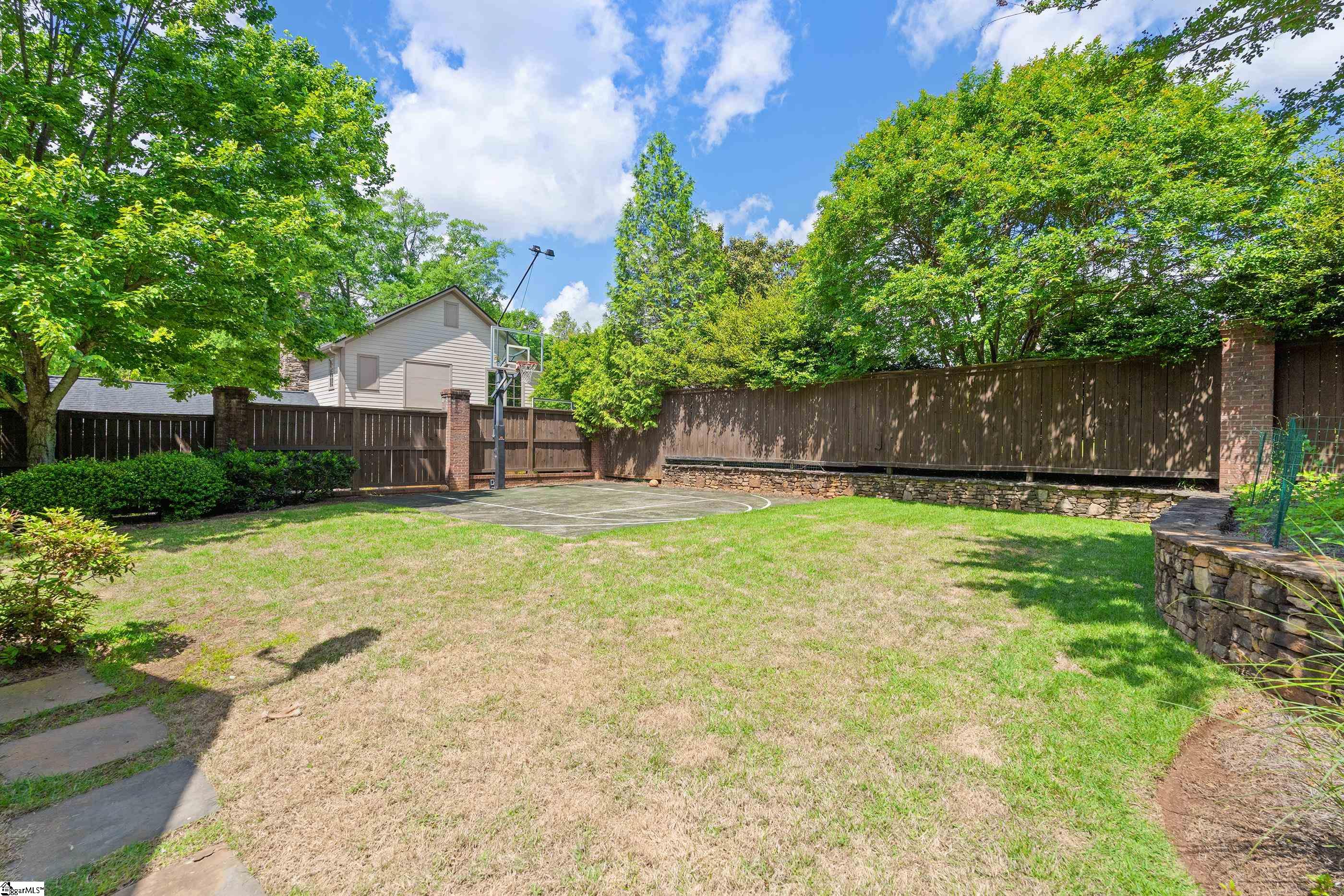 75 Woodvale Avenue