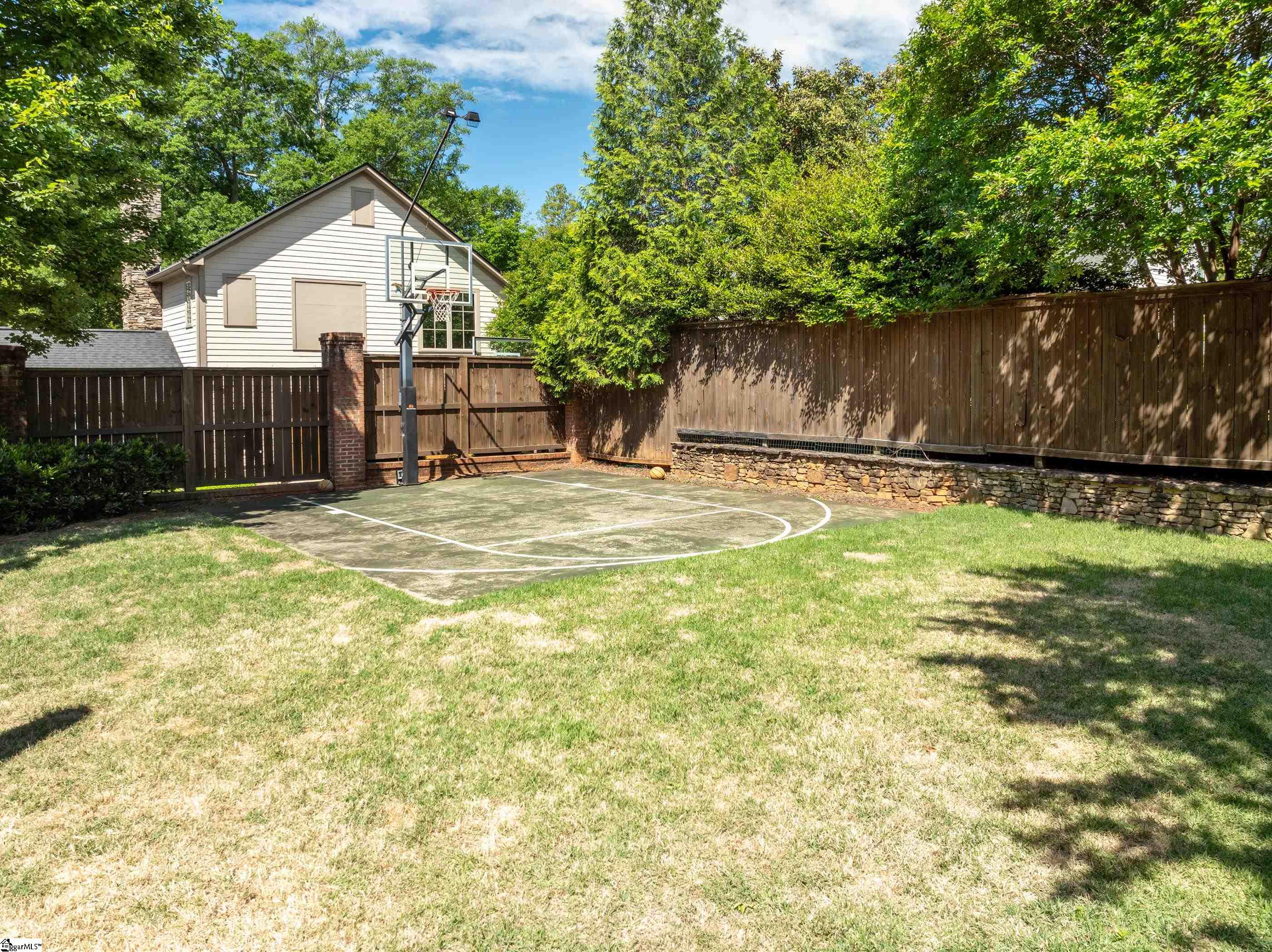 75 Woodvale Avenue