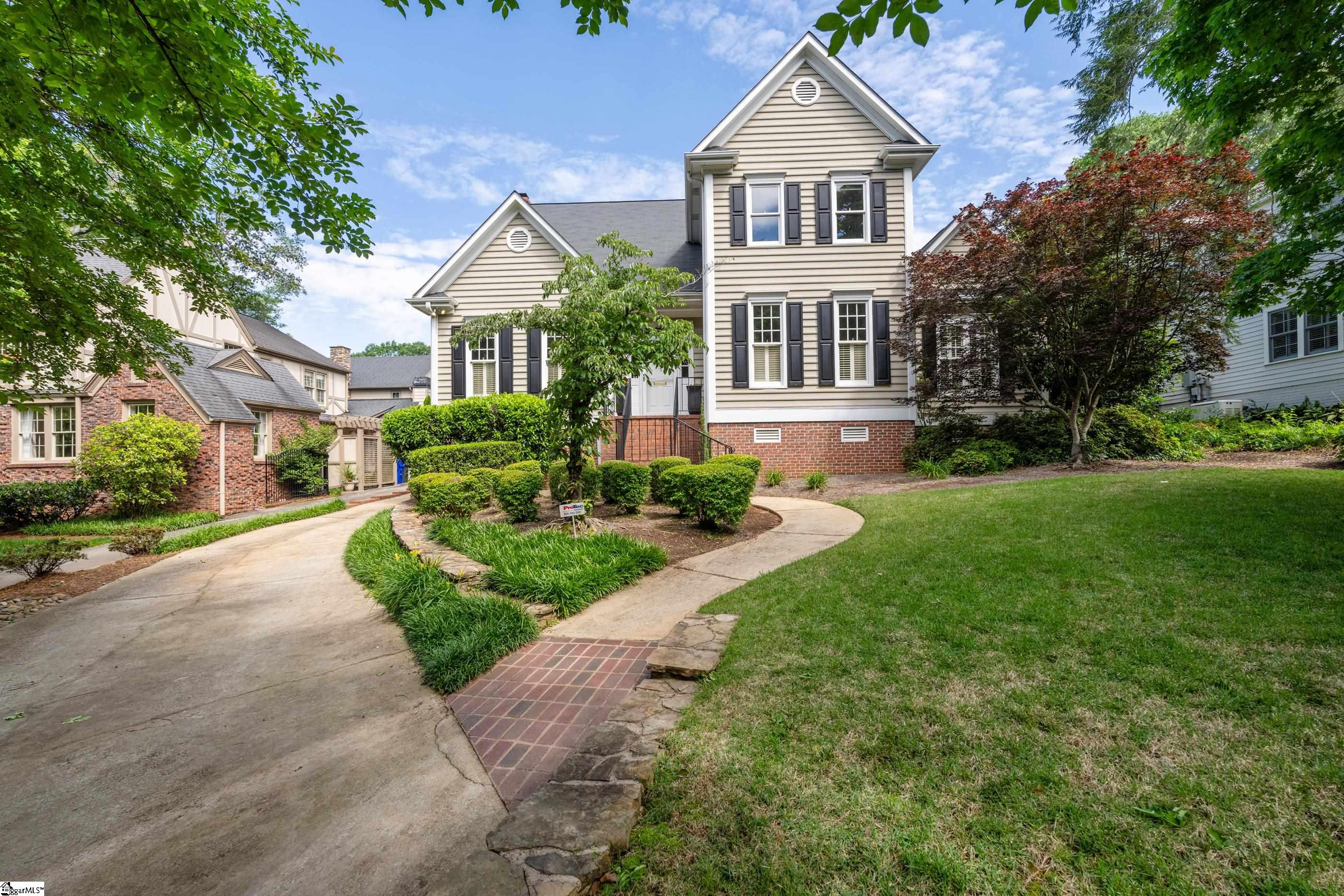 75 Woodvale Avenue
