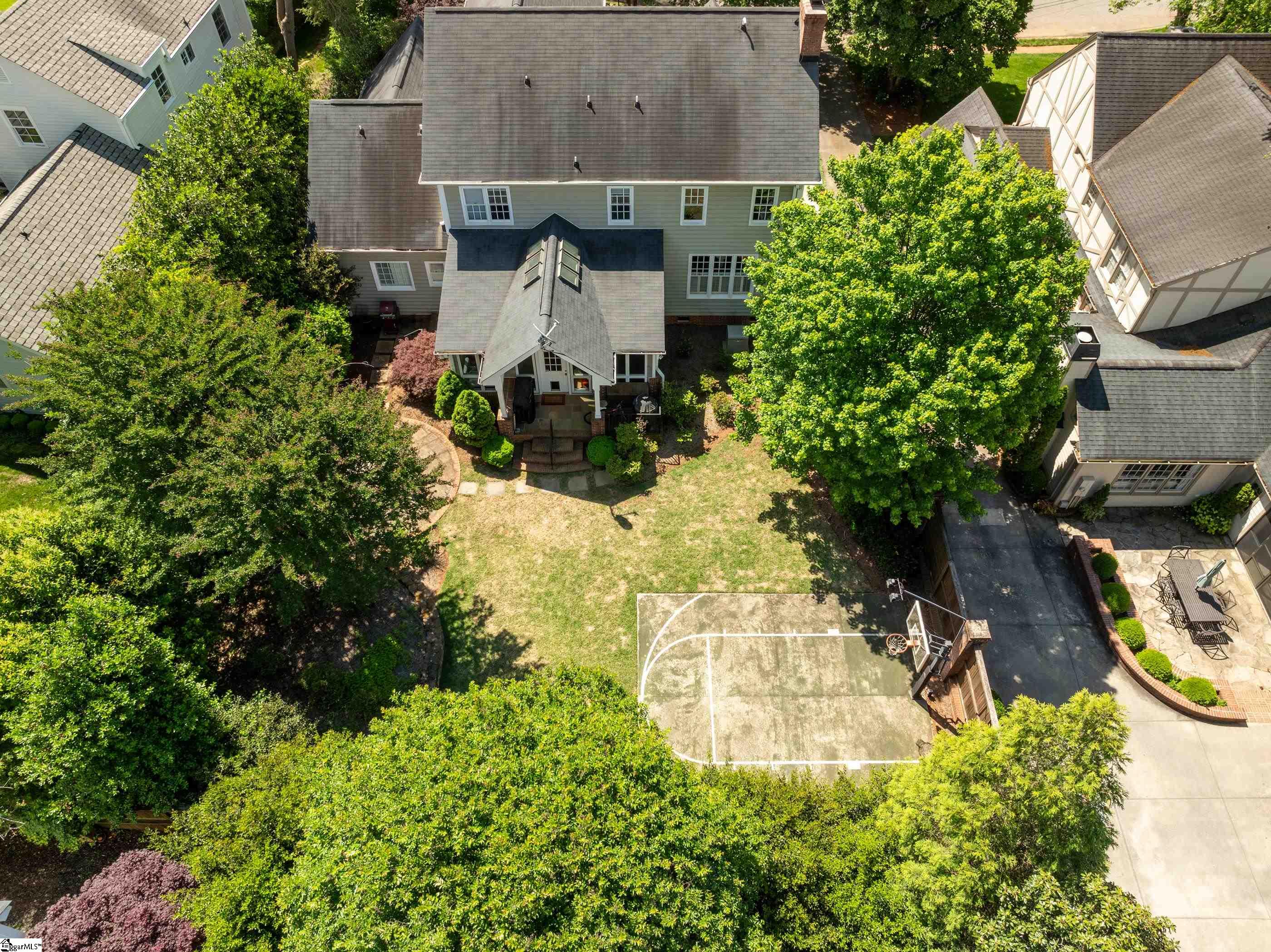 75 Woodvale Avenue
