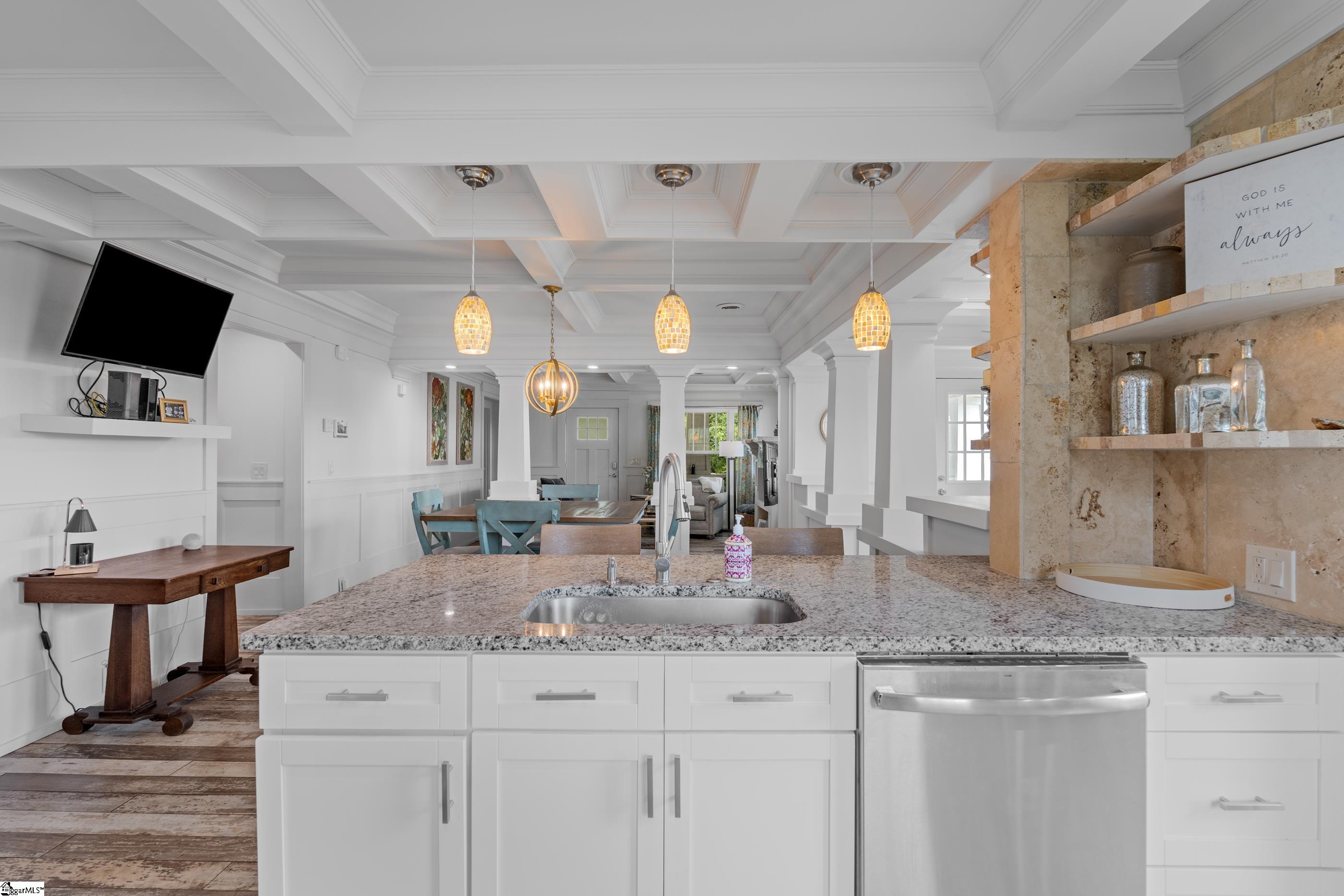 101 W 3rd Avenue