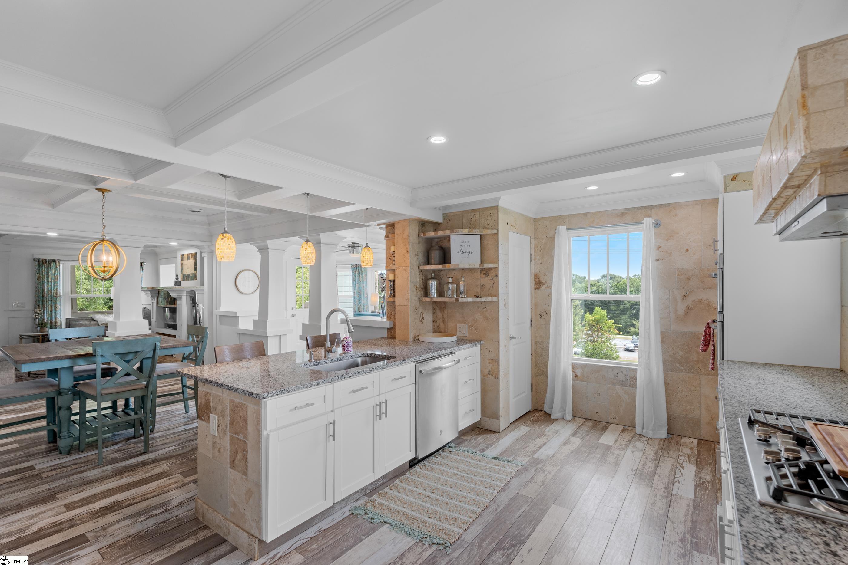 101 W 3rd Avenue