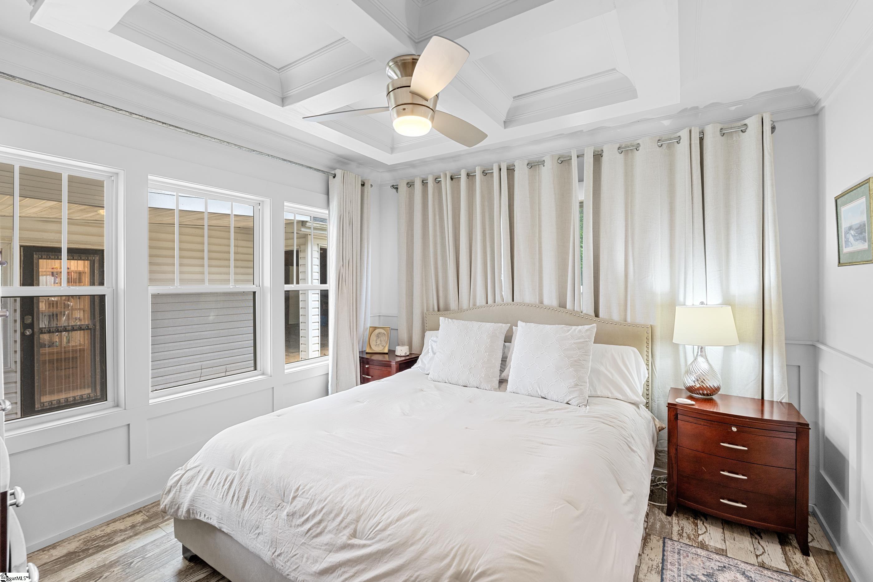 101 W 3rd Avenue