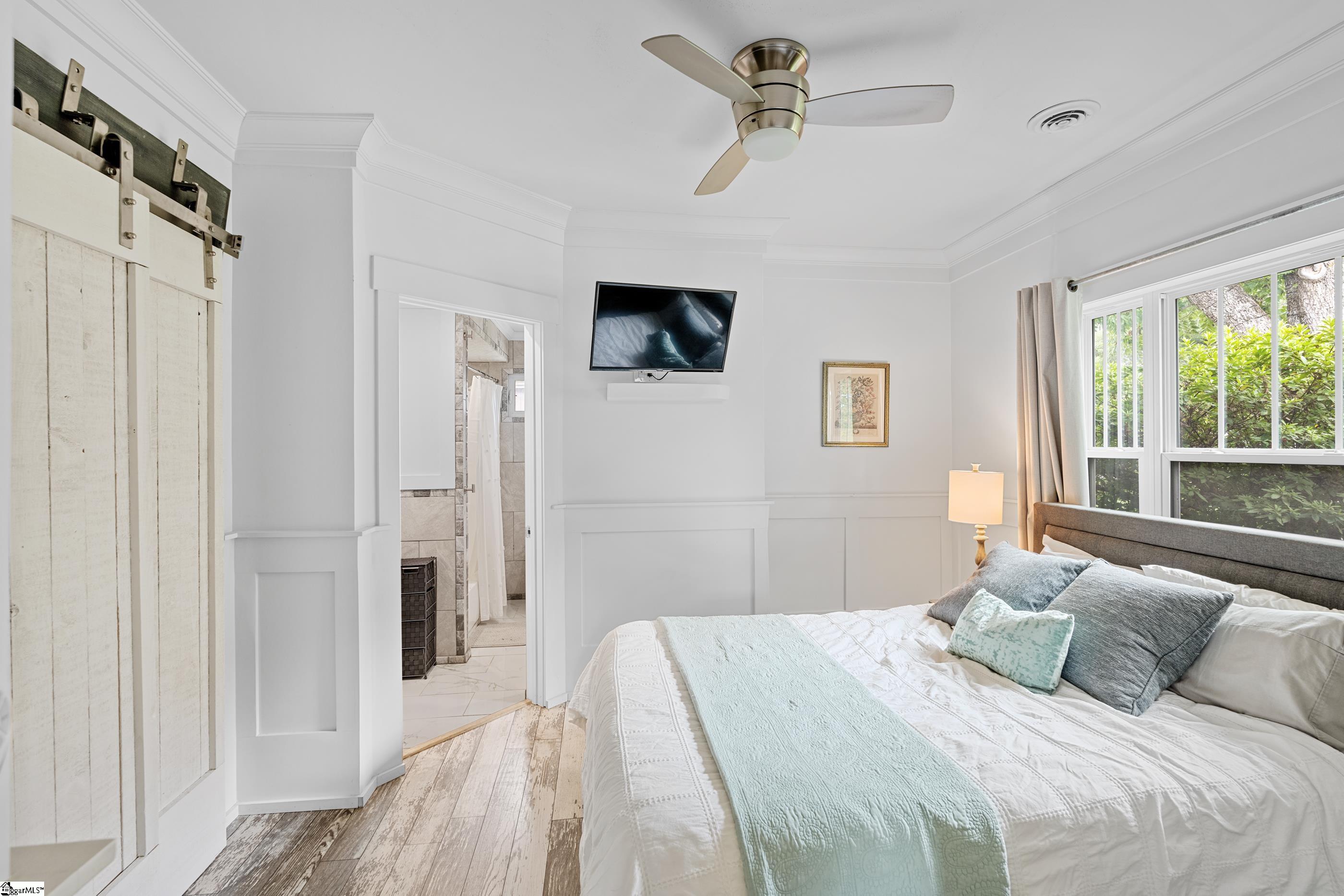 101 W 3rd Avenue