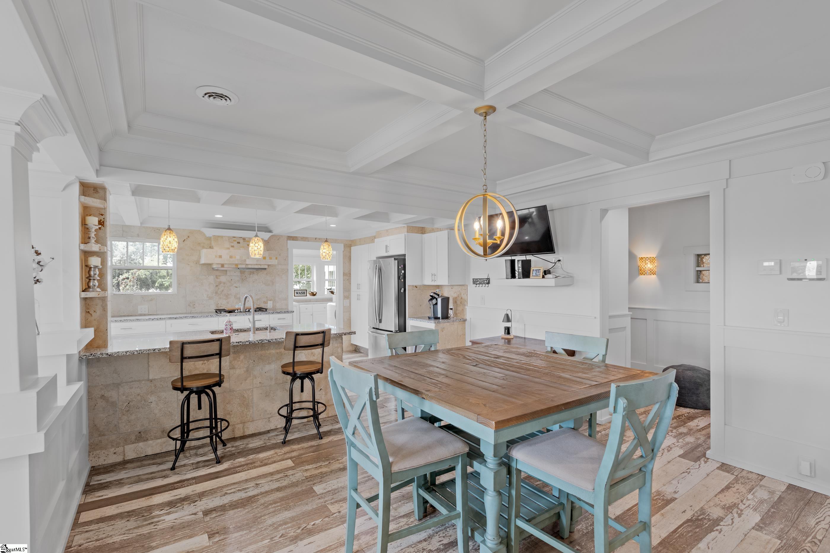 101 W 3rd Avenue