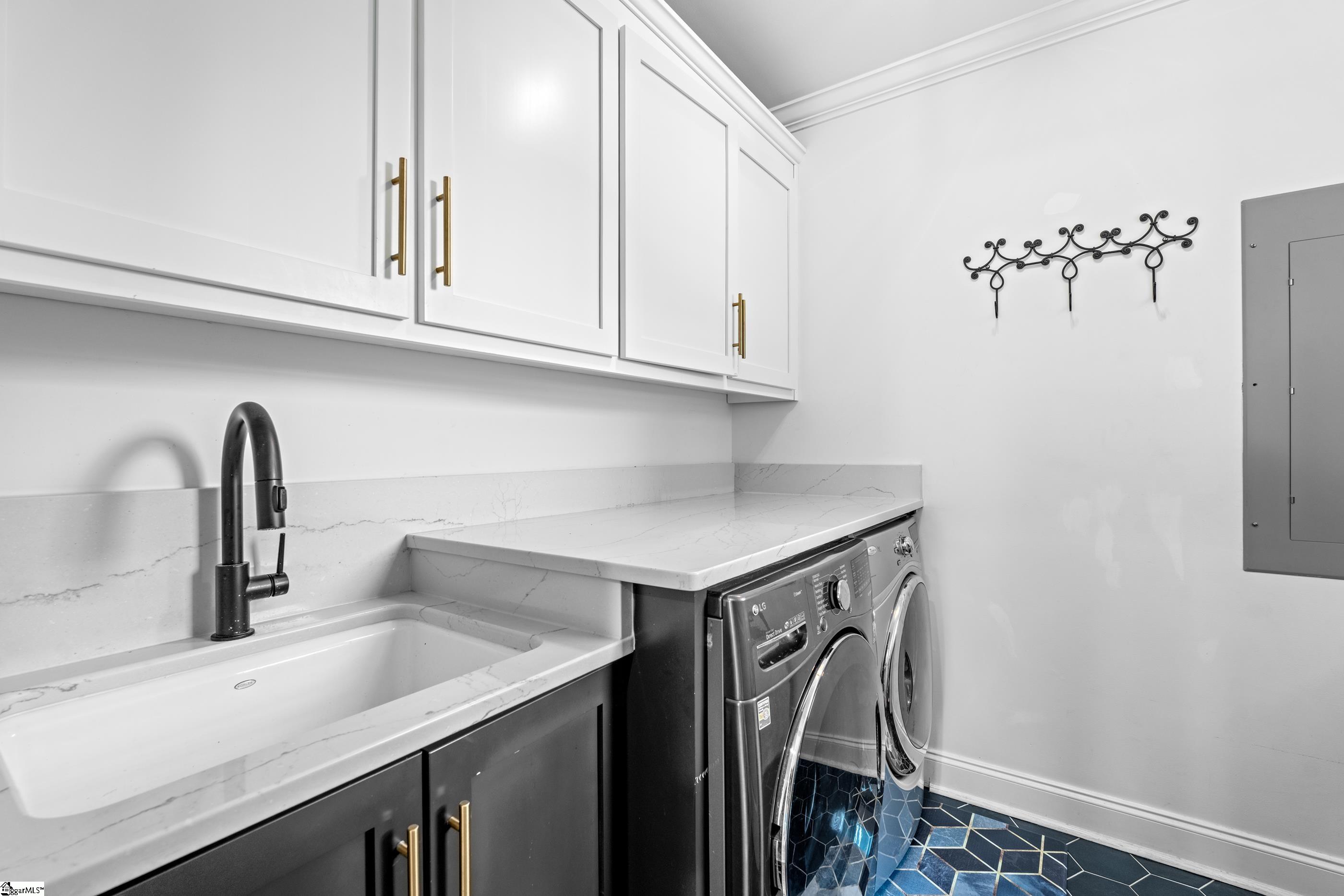 654 Driftwood Drive