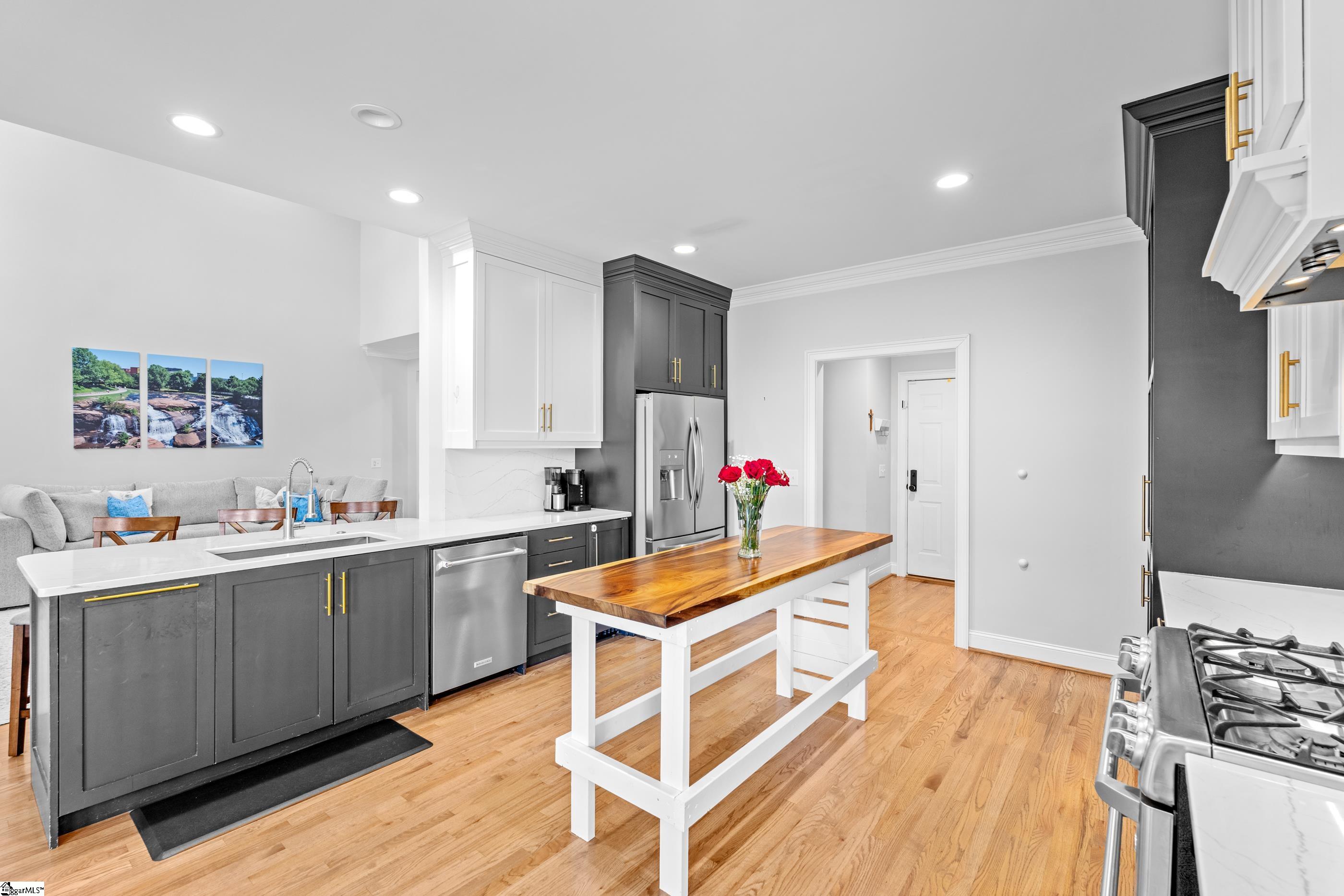 654 Driftwood Drive