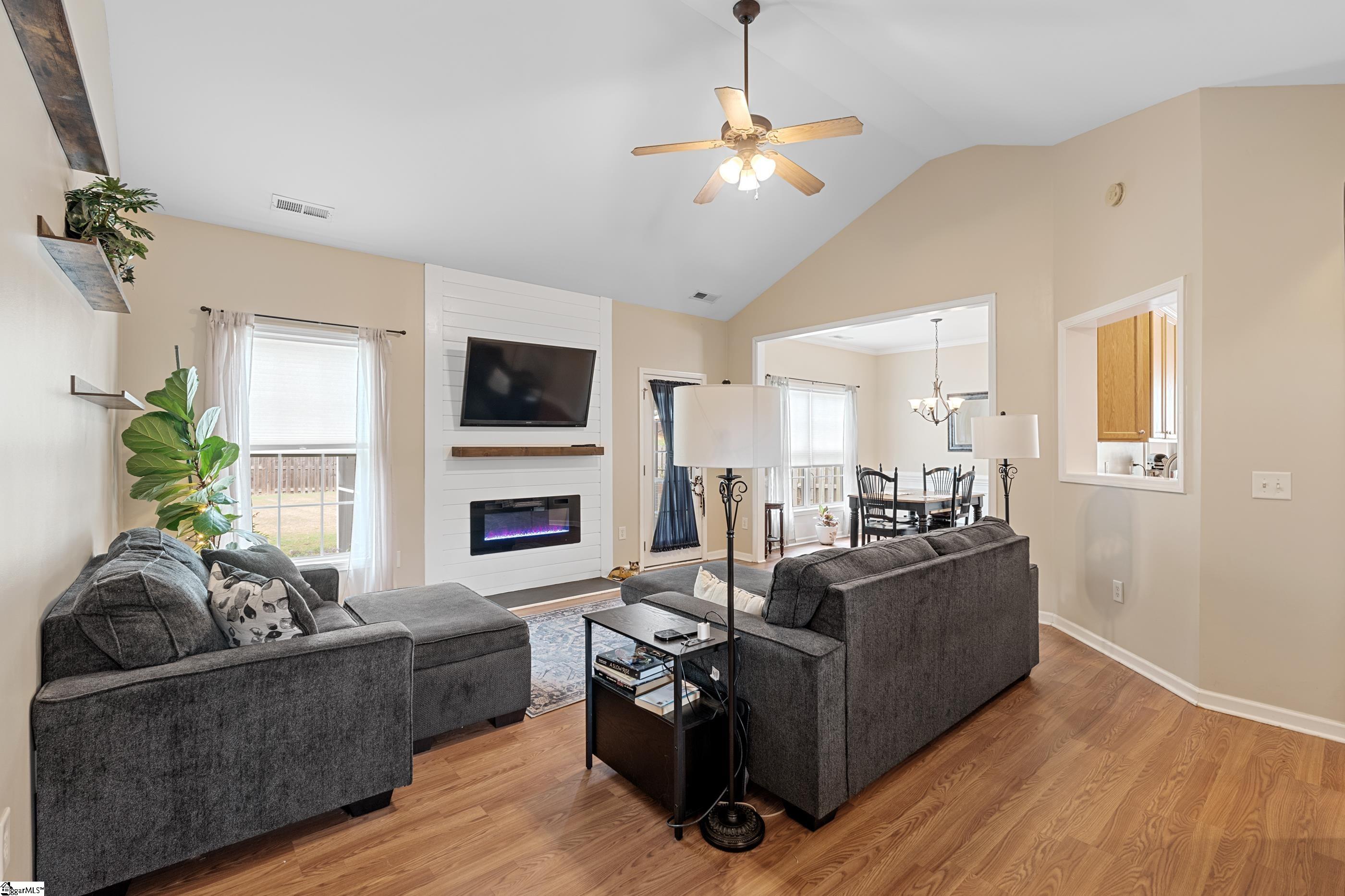 3 Frostweed Court
