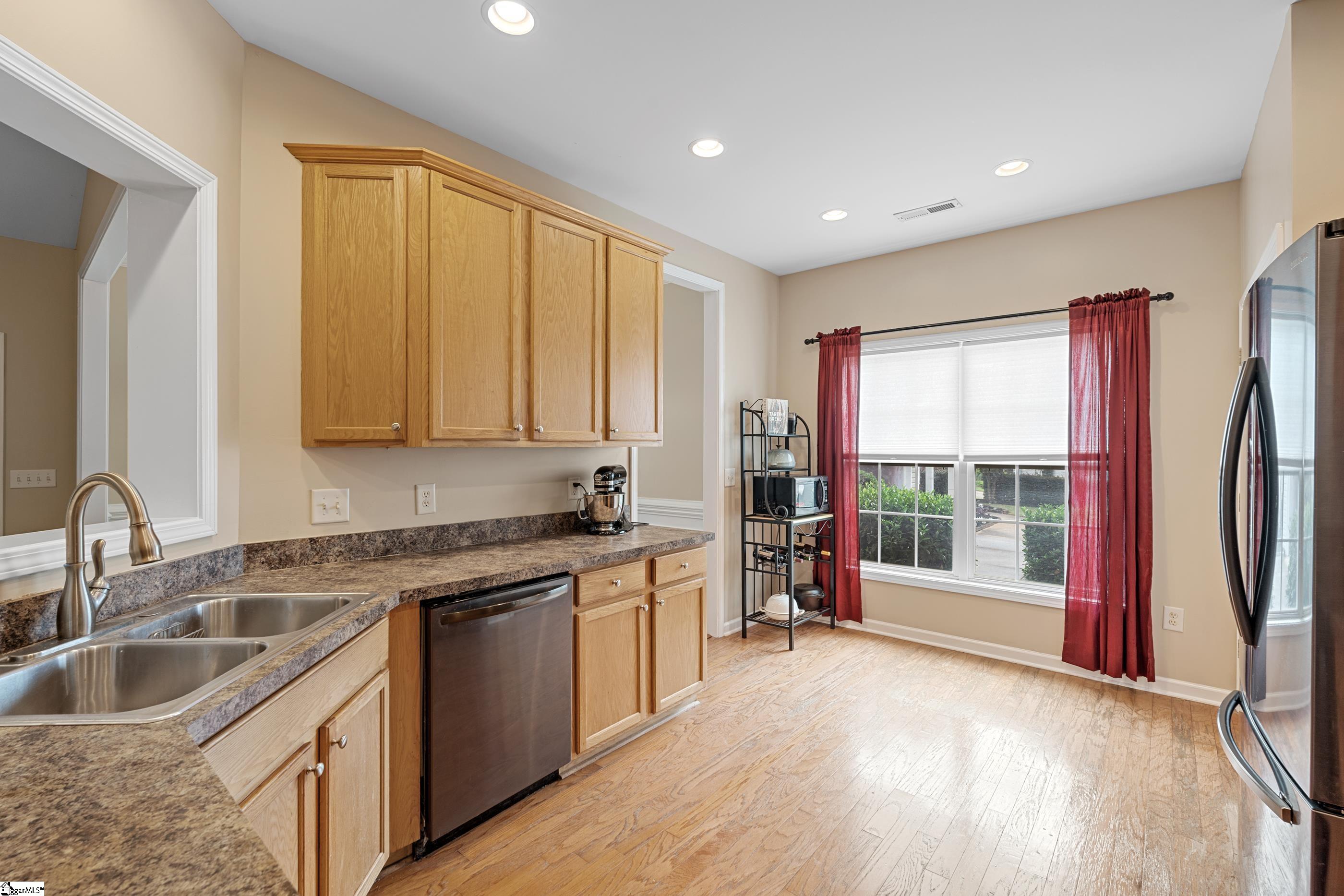 3 Frostweed Court