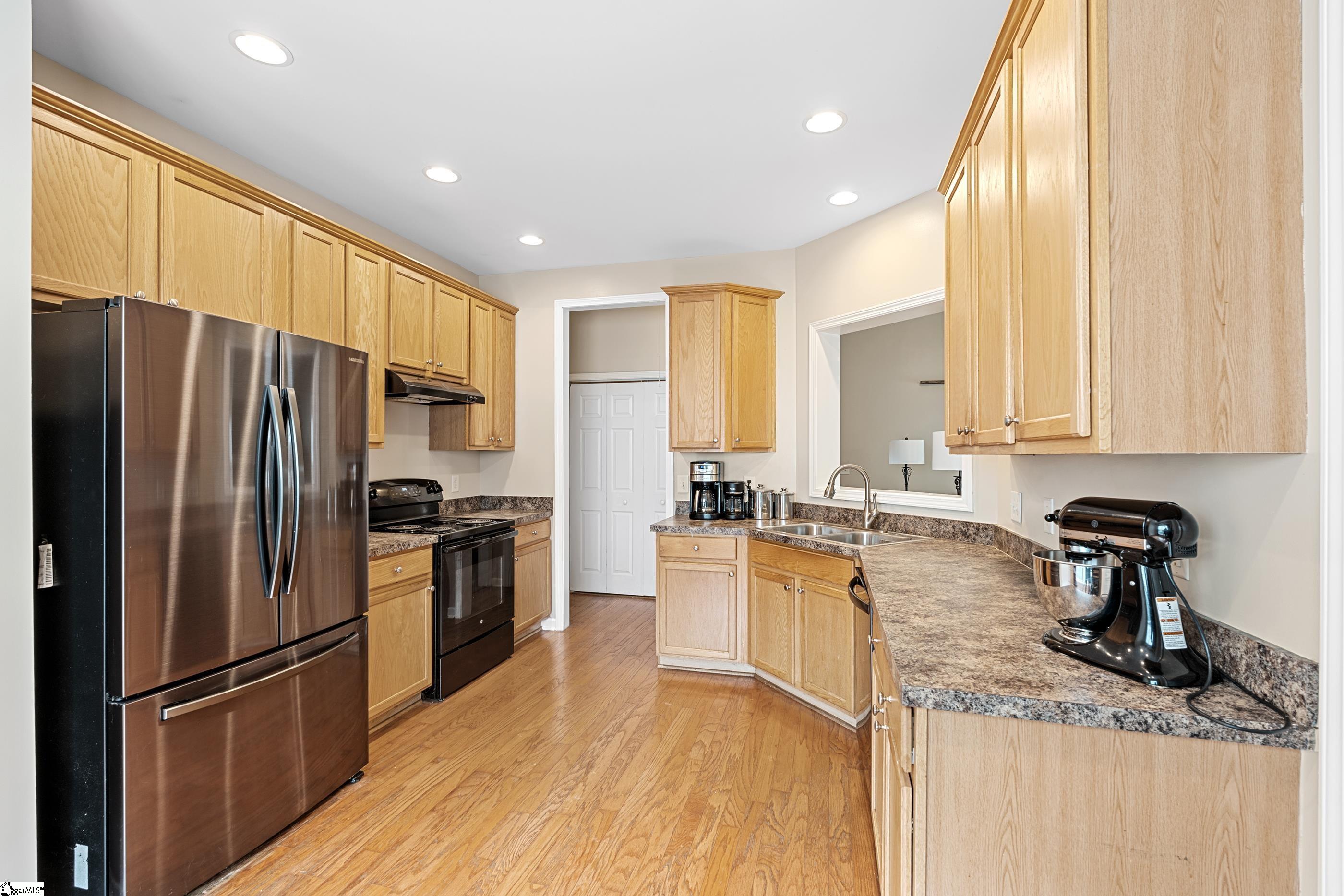 3 Frostweed Court