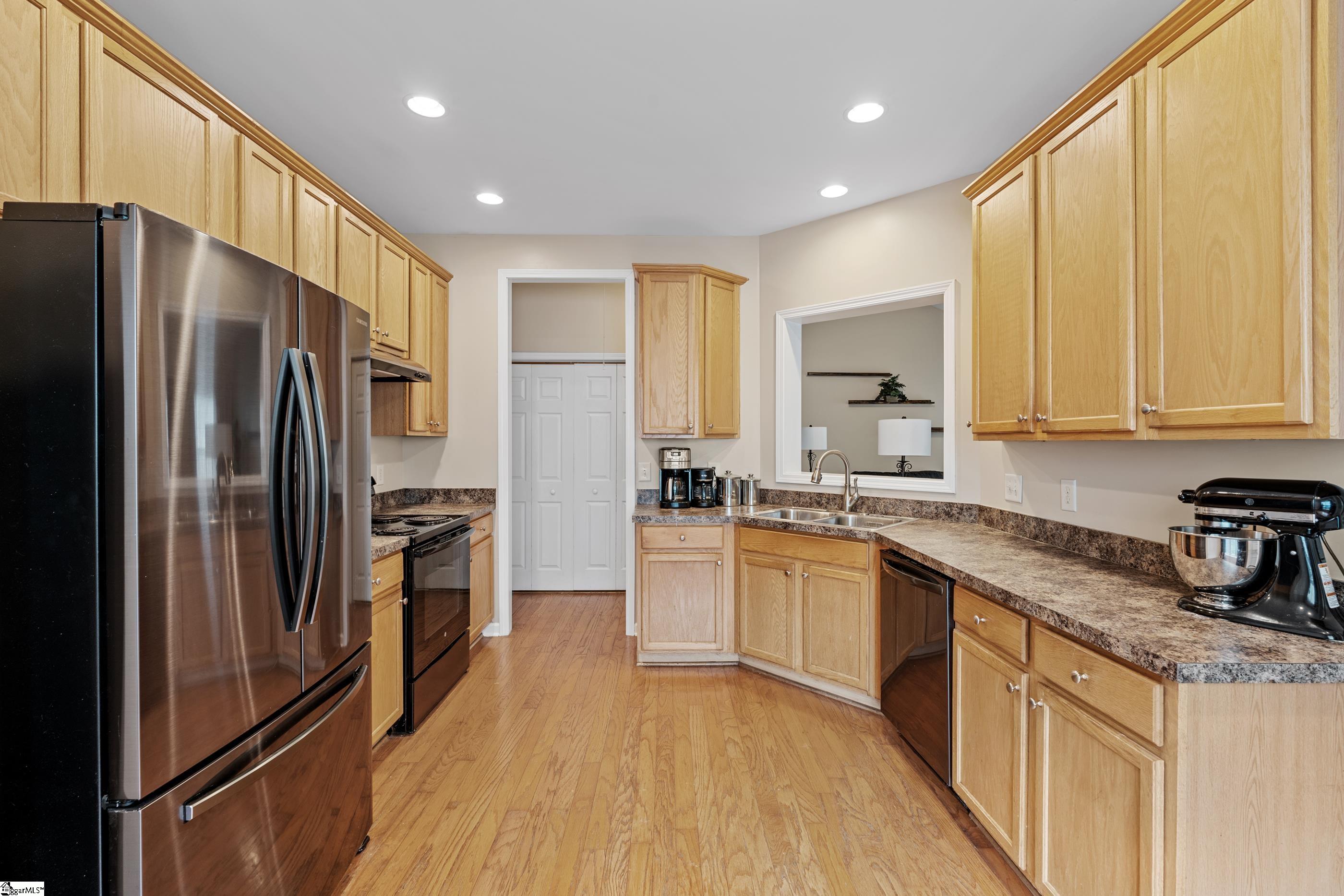 3 Frostweed Court