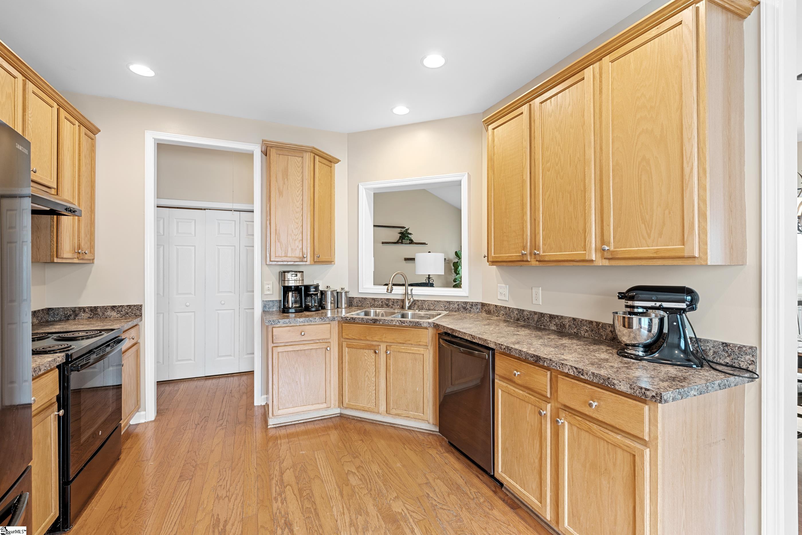 3 Frostweed Court