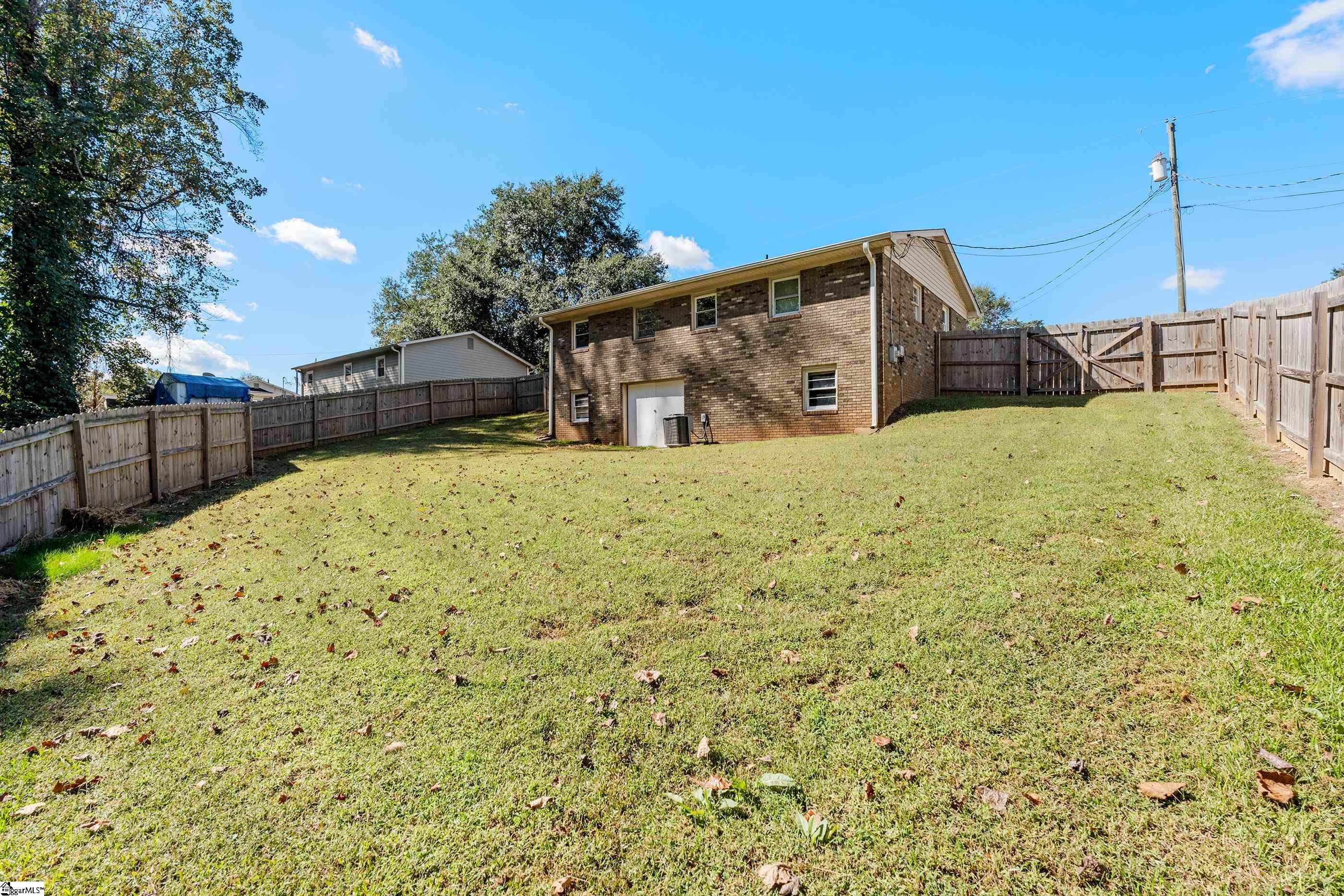 123 Vista Circle