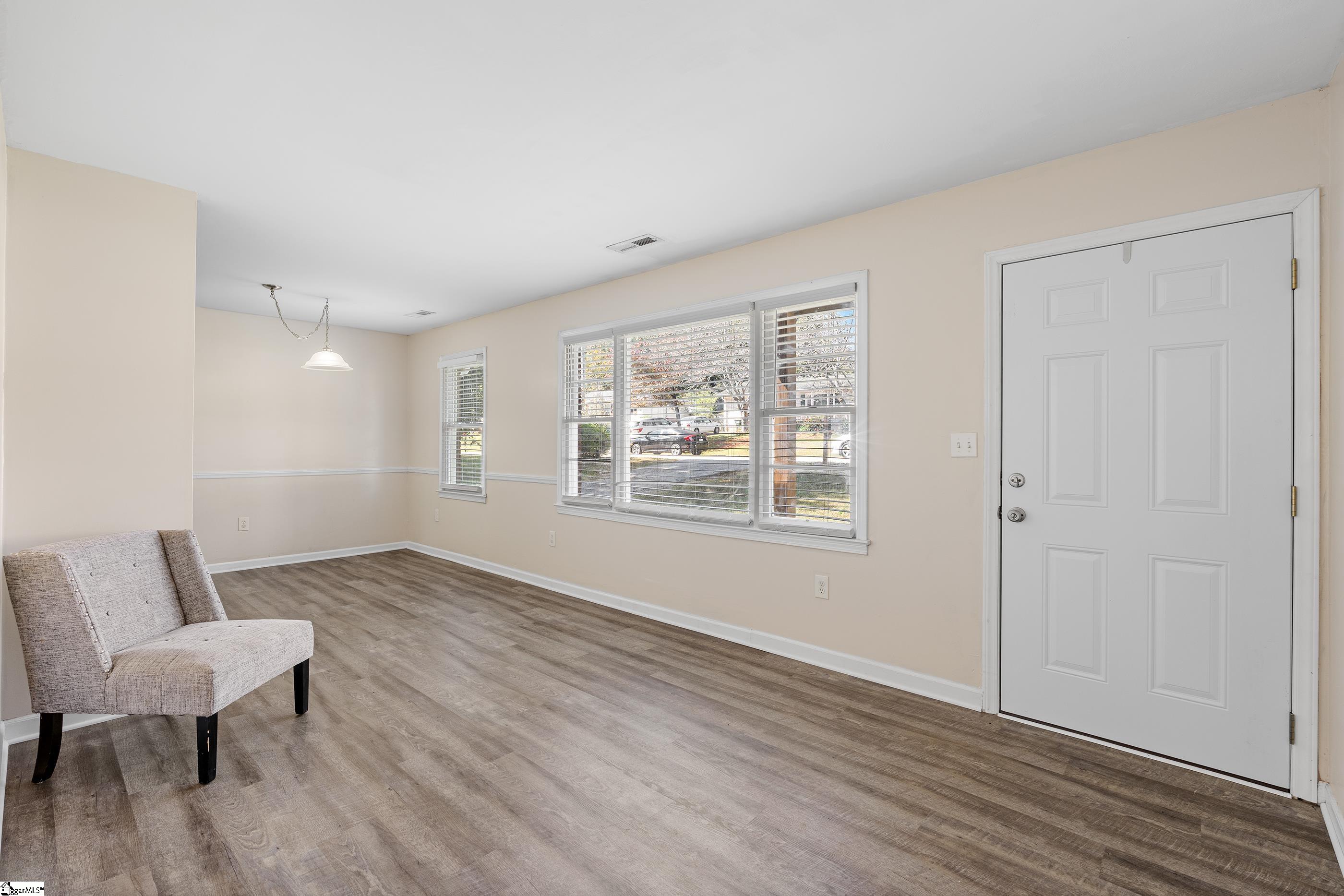 123 Vista Circle