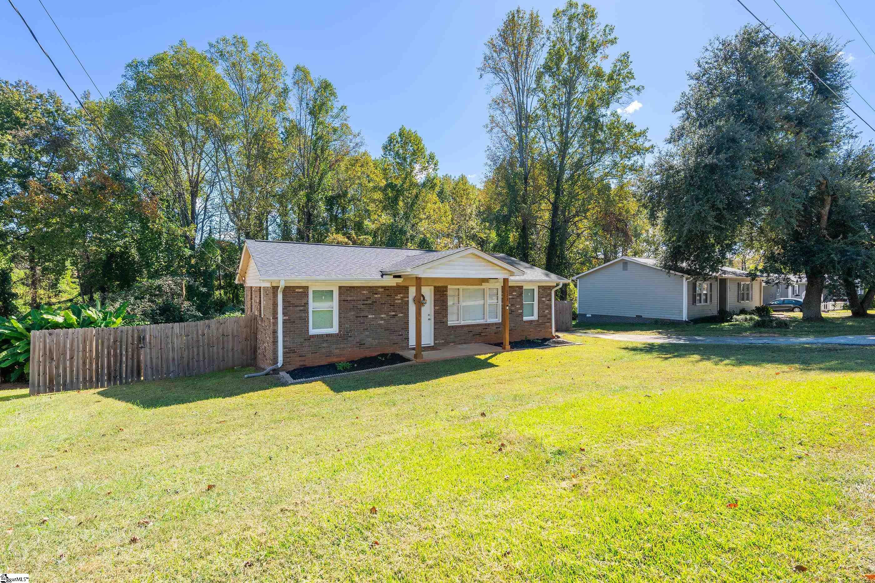 123 Vista Circle