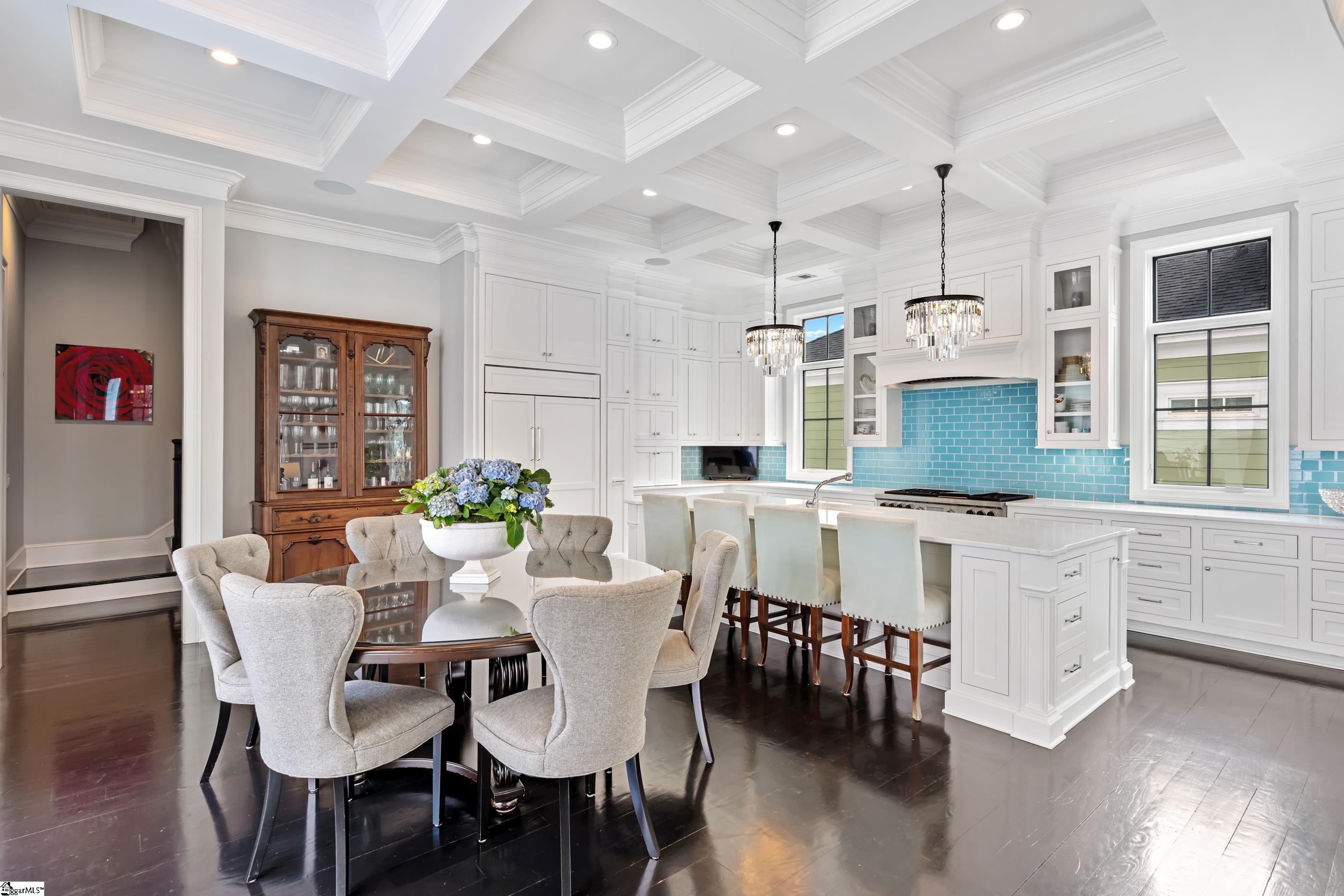 112 Verdae Crest Drive