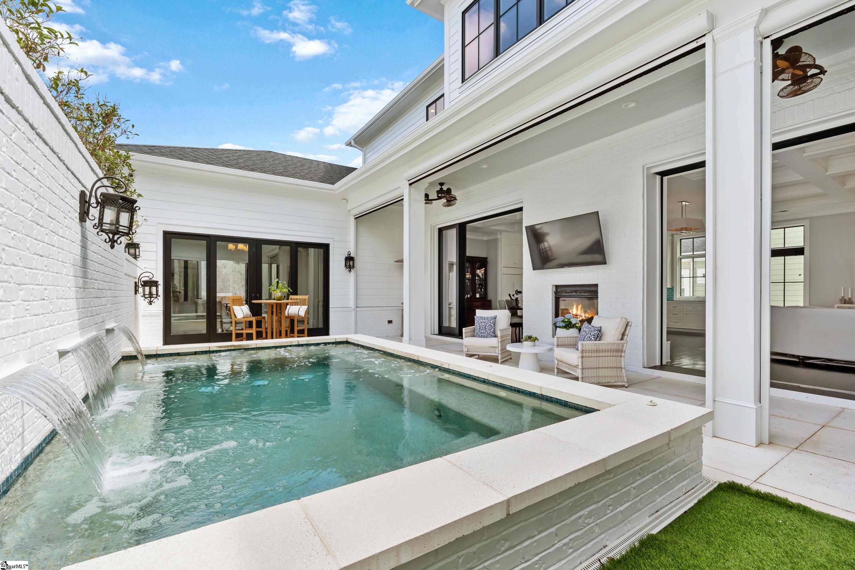 112 Verdae Crest Drive