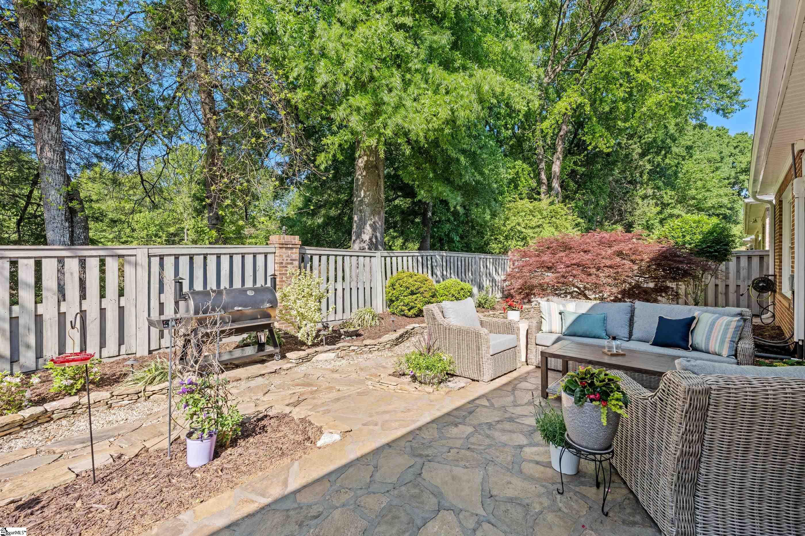 10 Wineberry Way