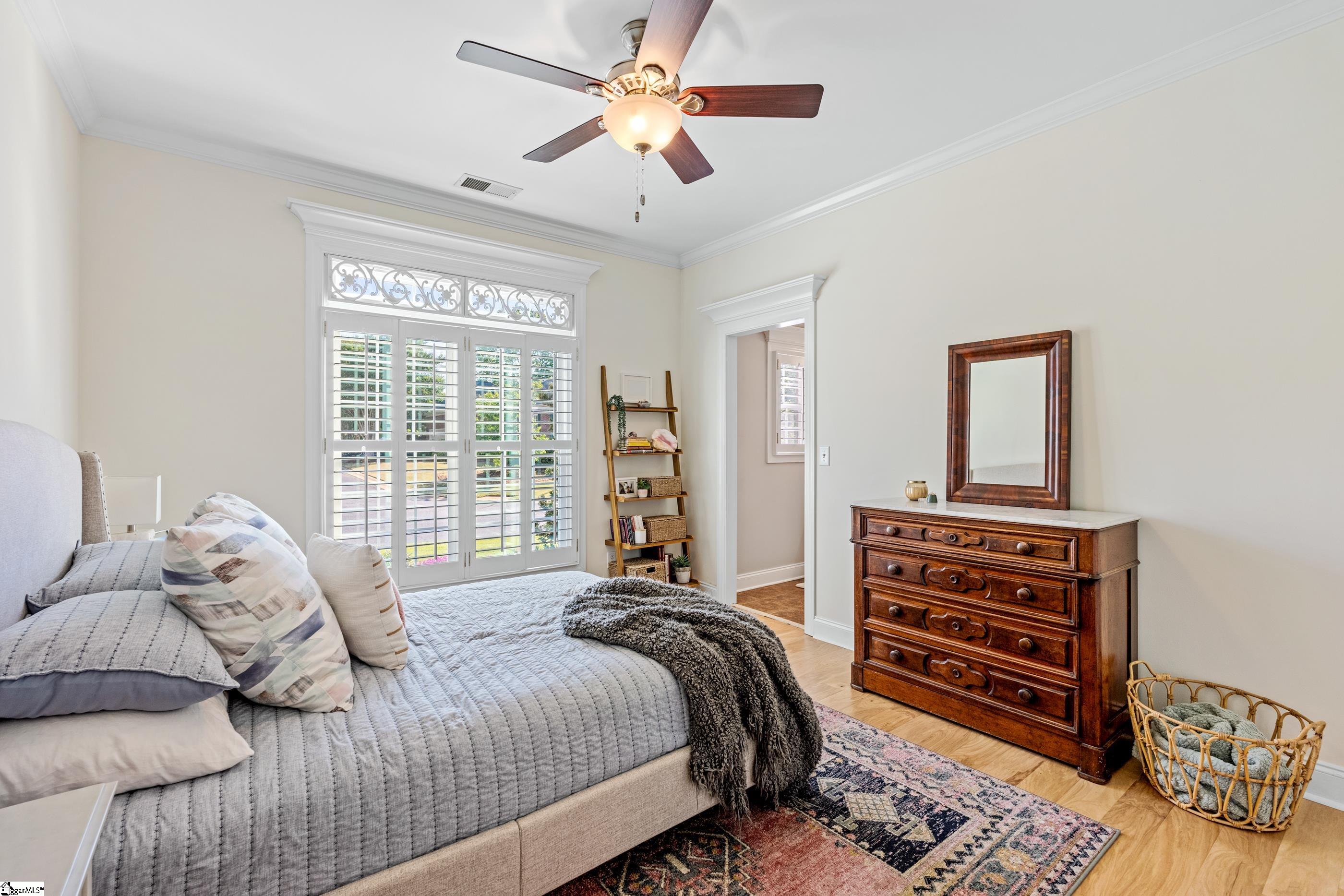 10 Wineberry Way