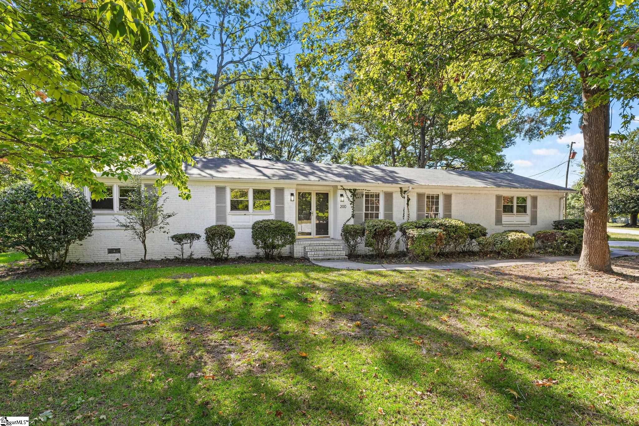 200 Lanewood Drive