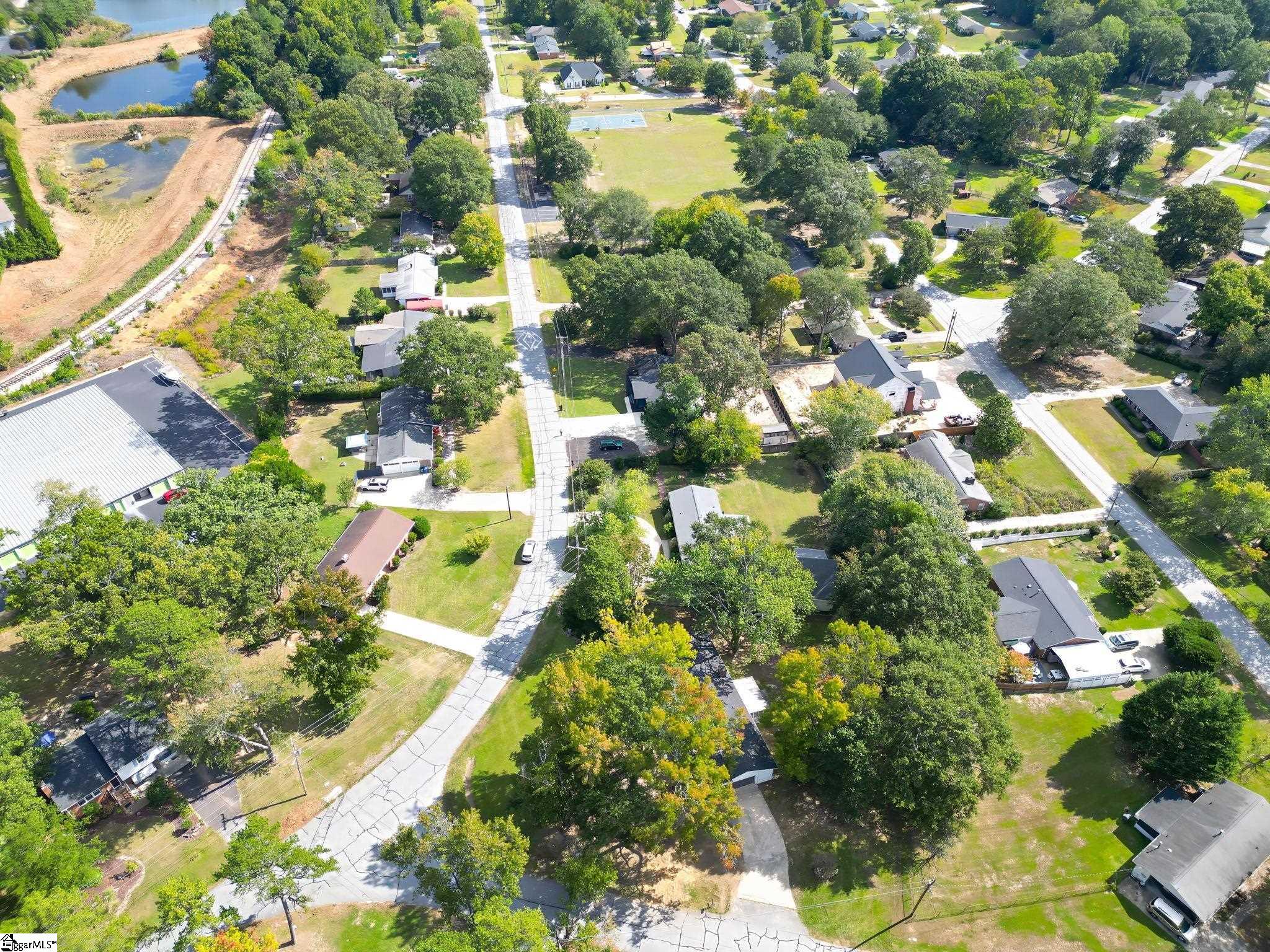 200 Lanewood Drive