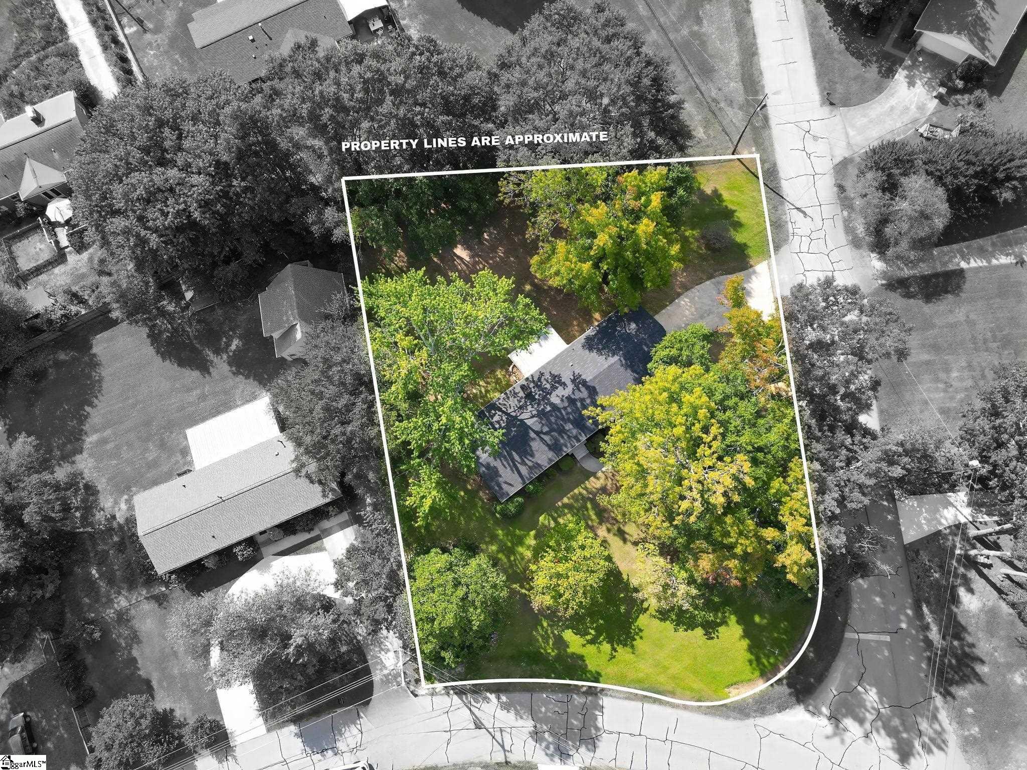 200 Lanewood Drive
