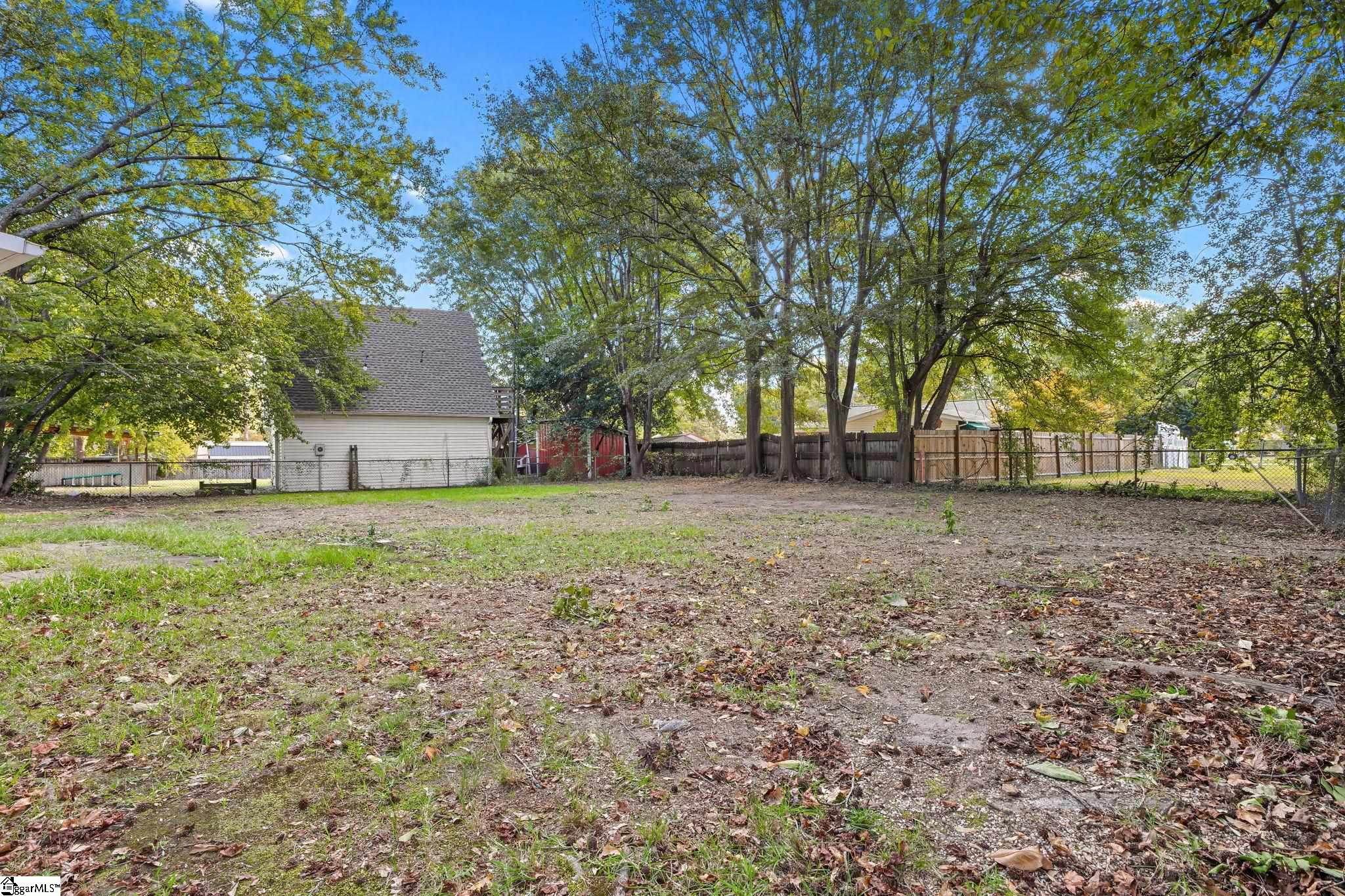200 Lanewood Drive